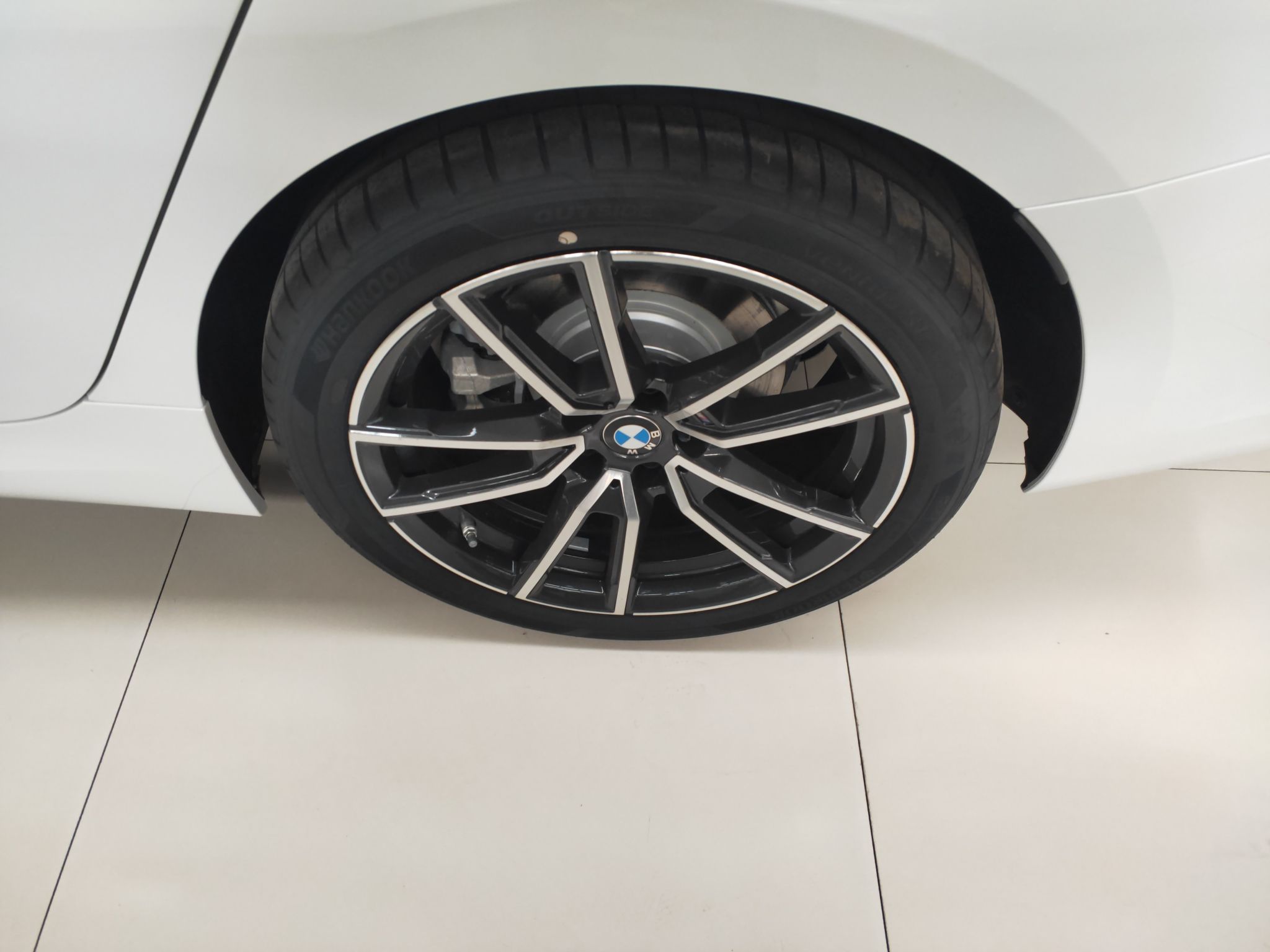 宝马3系 2022款 改款 325Li M运动套装