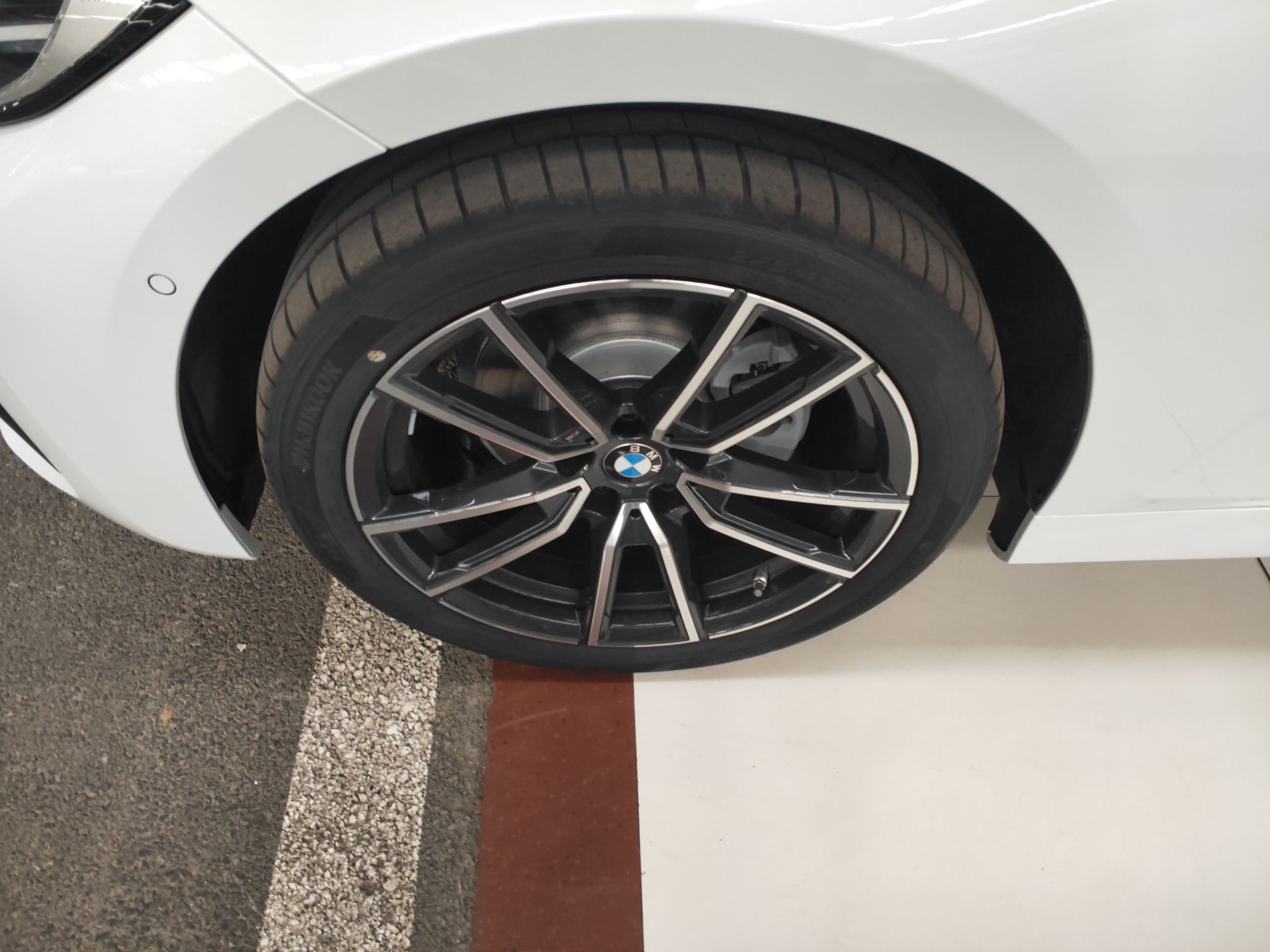 宝马3系 2022款 改款 325Li M运动套装