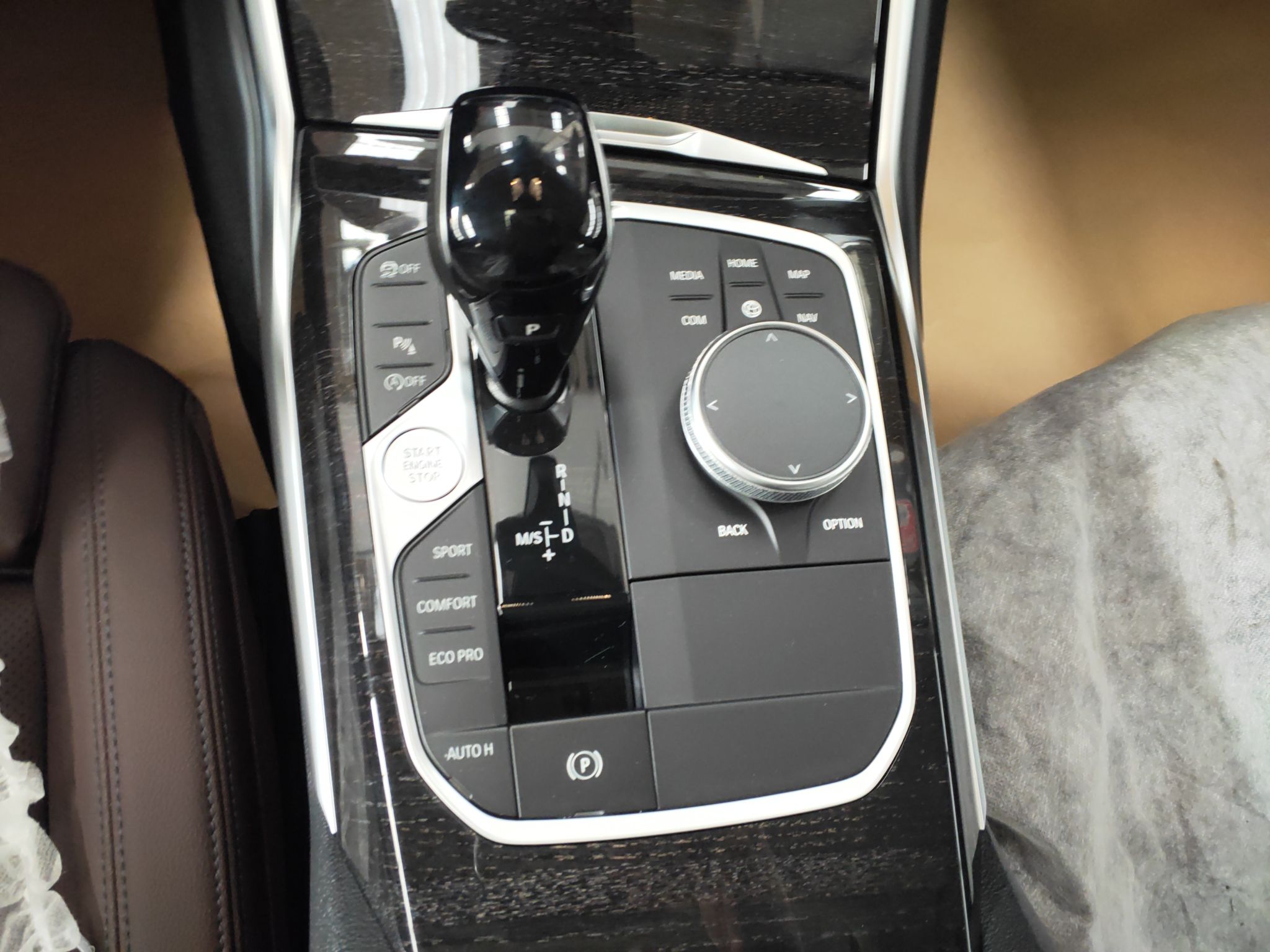 宝马3系 2022款 改款 325Li M运动套装