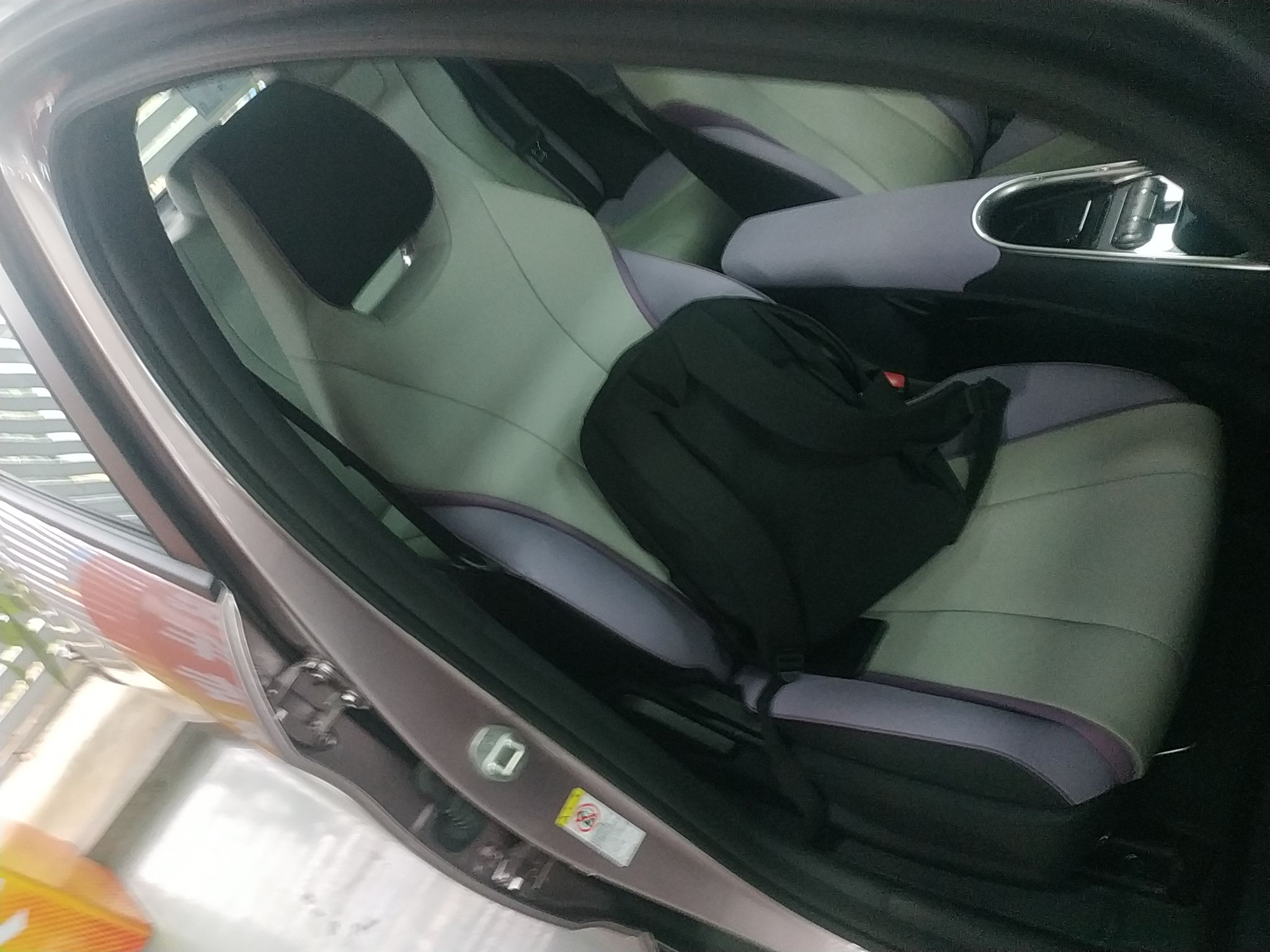 比亚迪 海豚 2021款 405km 时尚版