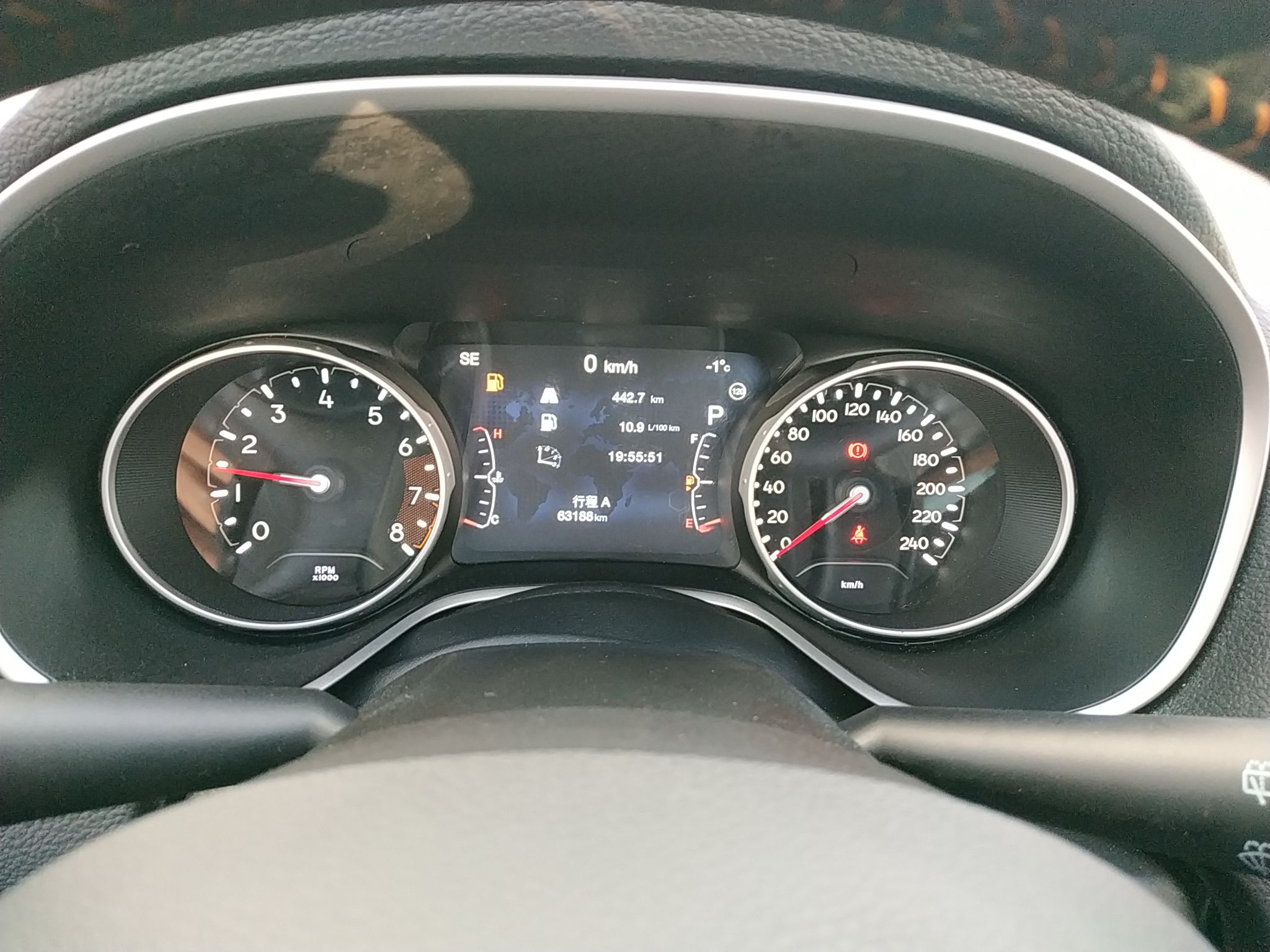 Jeep 指南者 2017款 200T 自动家享版