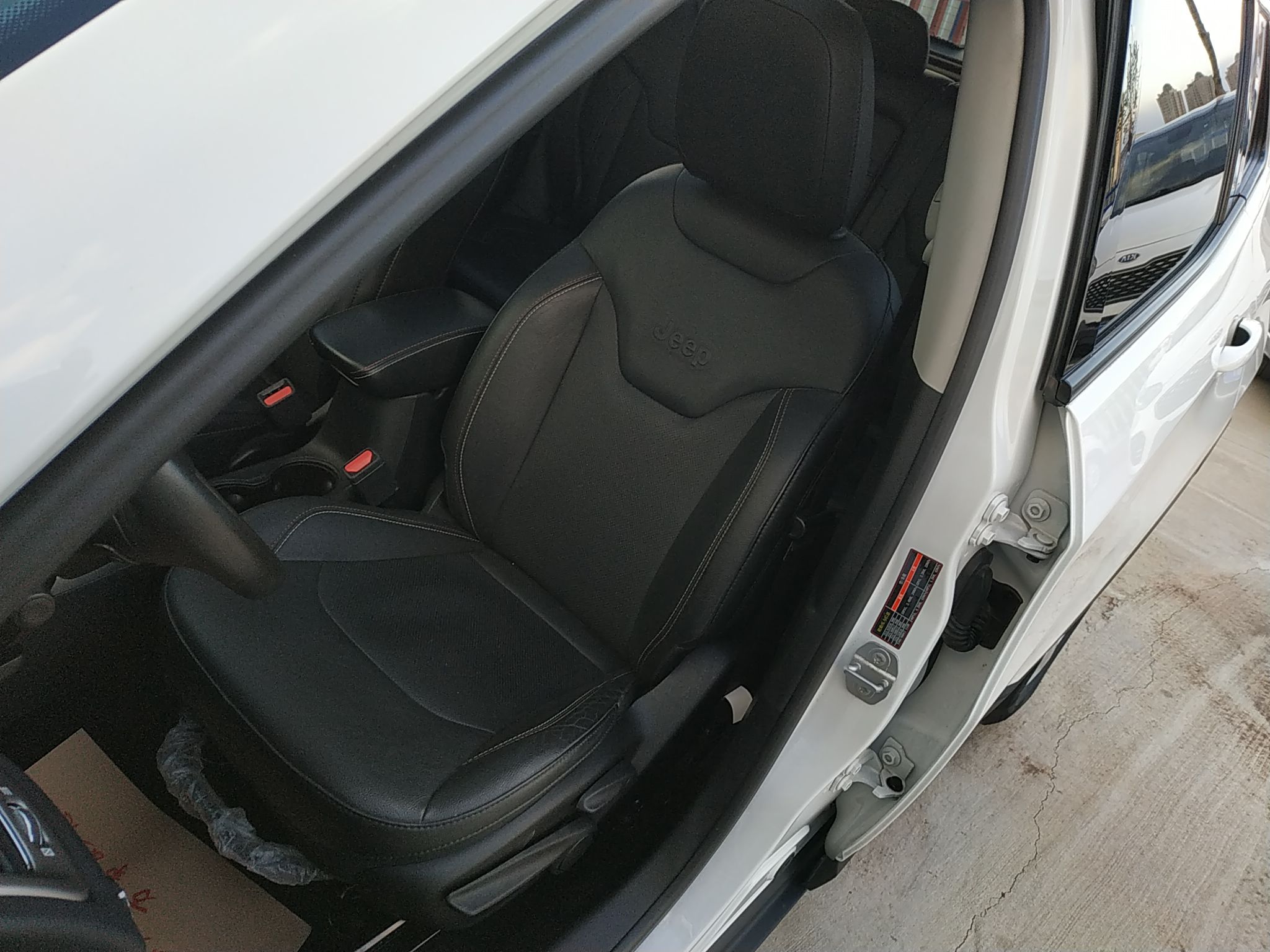 Jeep 指南者 2017款 200T 自动家享版