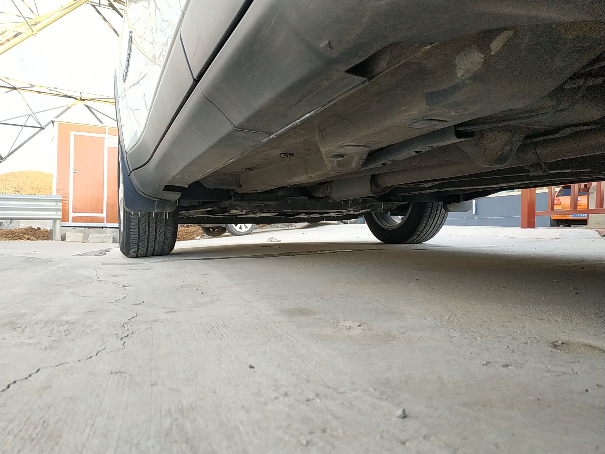 Jeep 指南者 2017款 200T 自动家享版