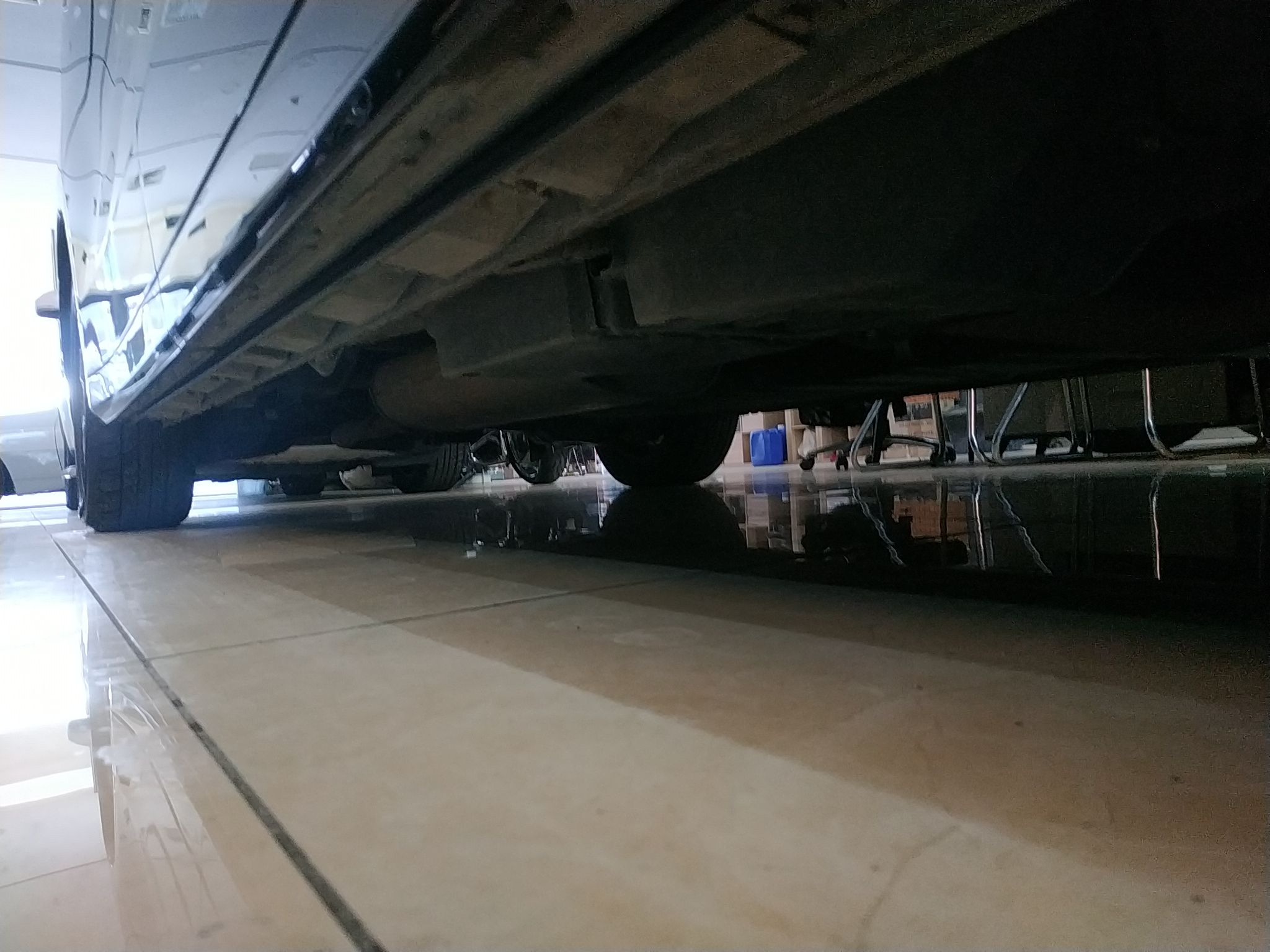 丰田 埃尔法 2020款 双擎 2.5L 尊贵版(进口)