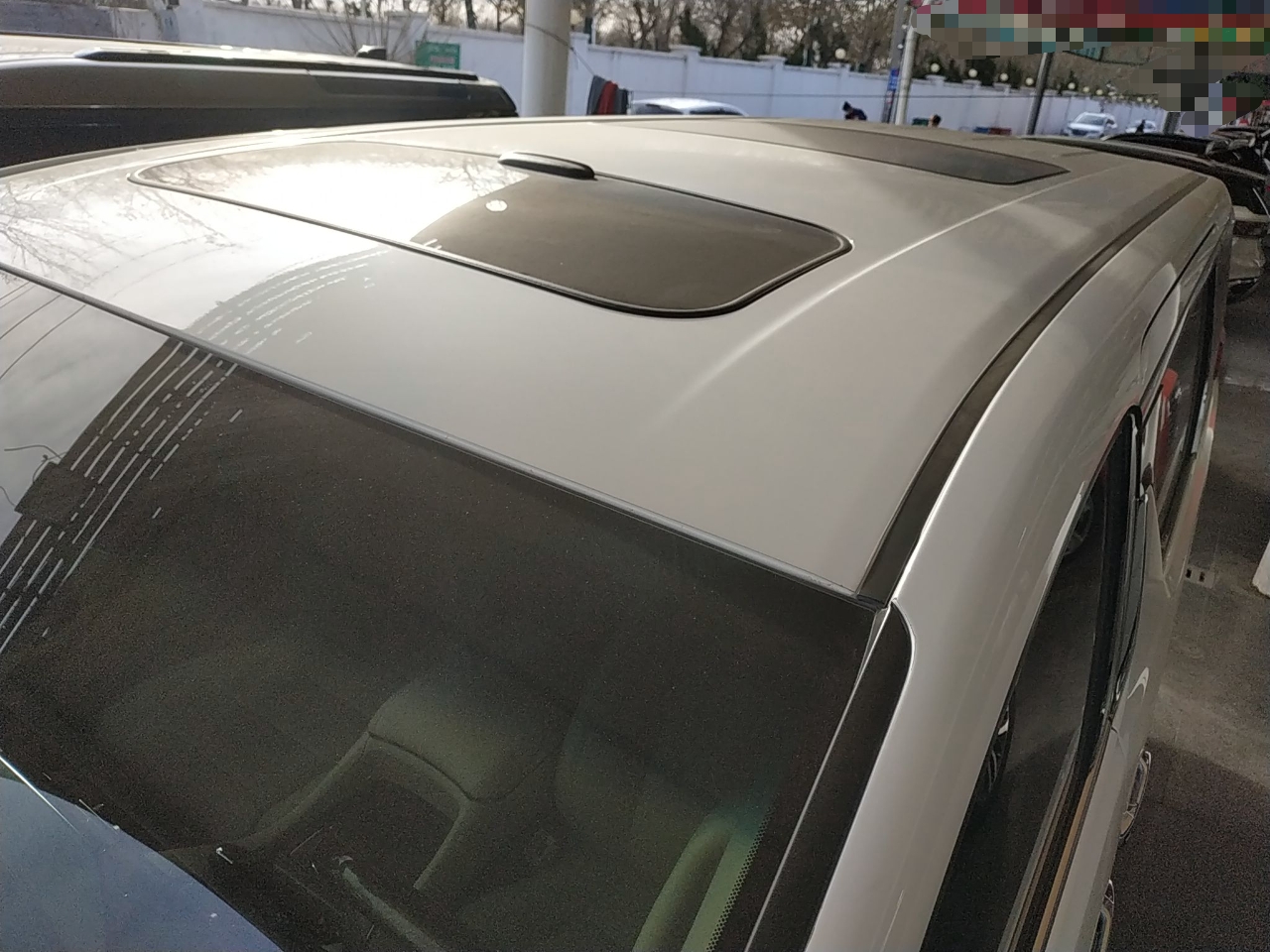 丰田 埃尔法 2019款 双擎 2.5L 尊贵版(进口)