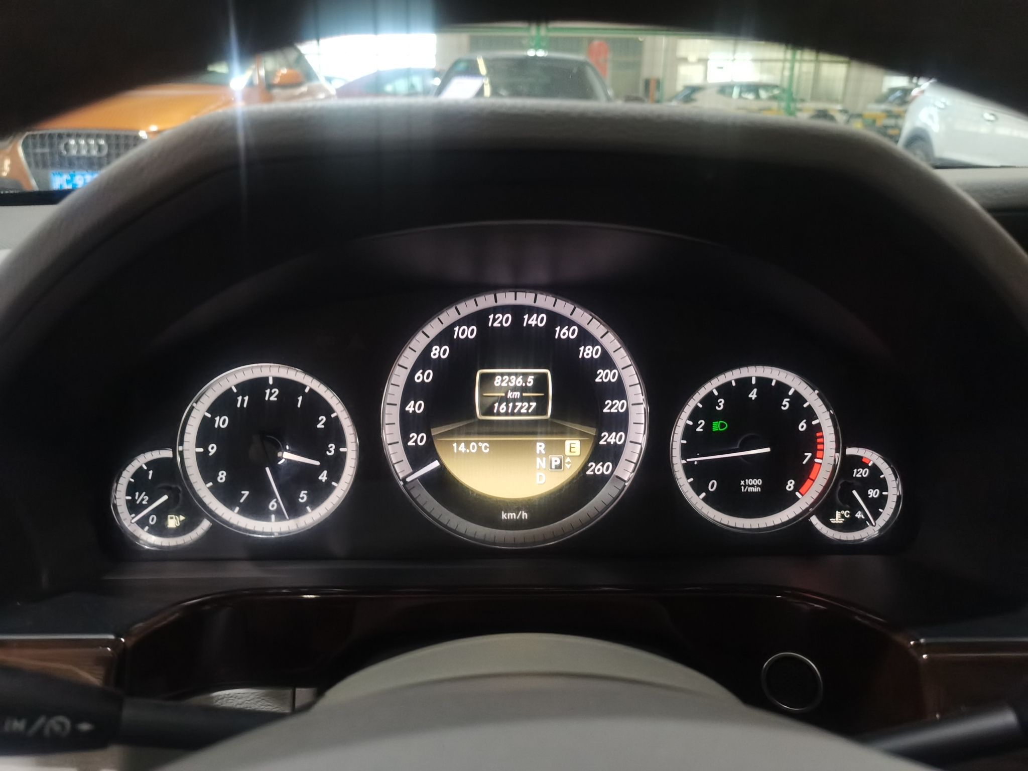 奔驰E级 2011款 E 300 L 优雅型