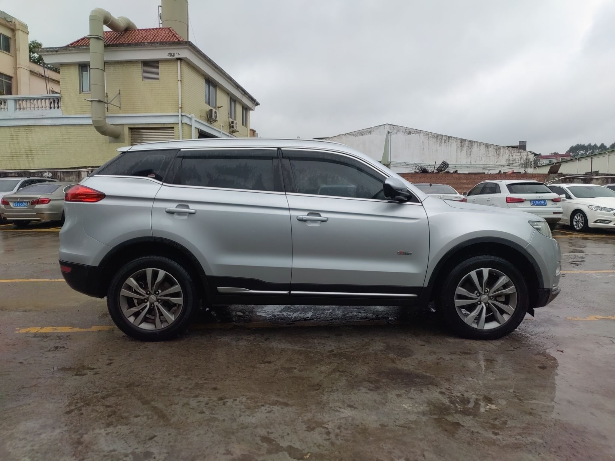 吉利汽车 博越 2016款 1.8TD 自动四驱智尊型