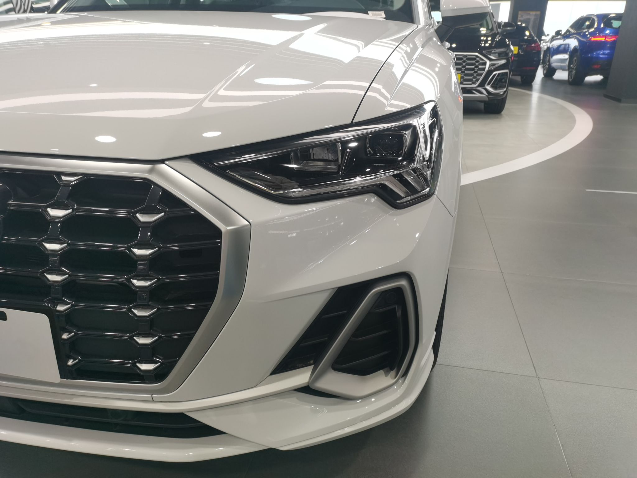 奥迪Q3 2022款 35 TFSI 进取动感型