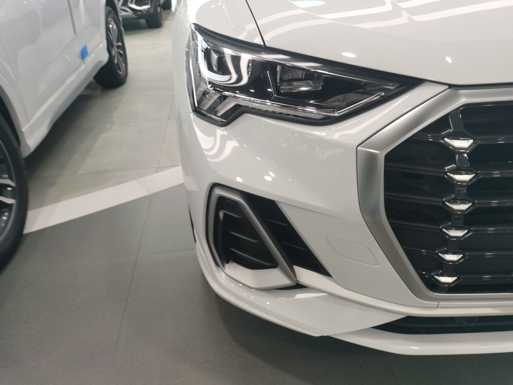 奥迪Q3 2022款 35 TFSI 进取动感型