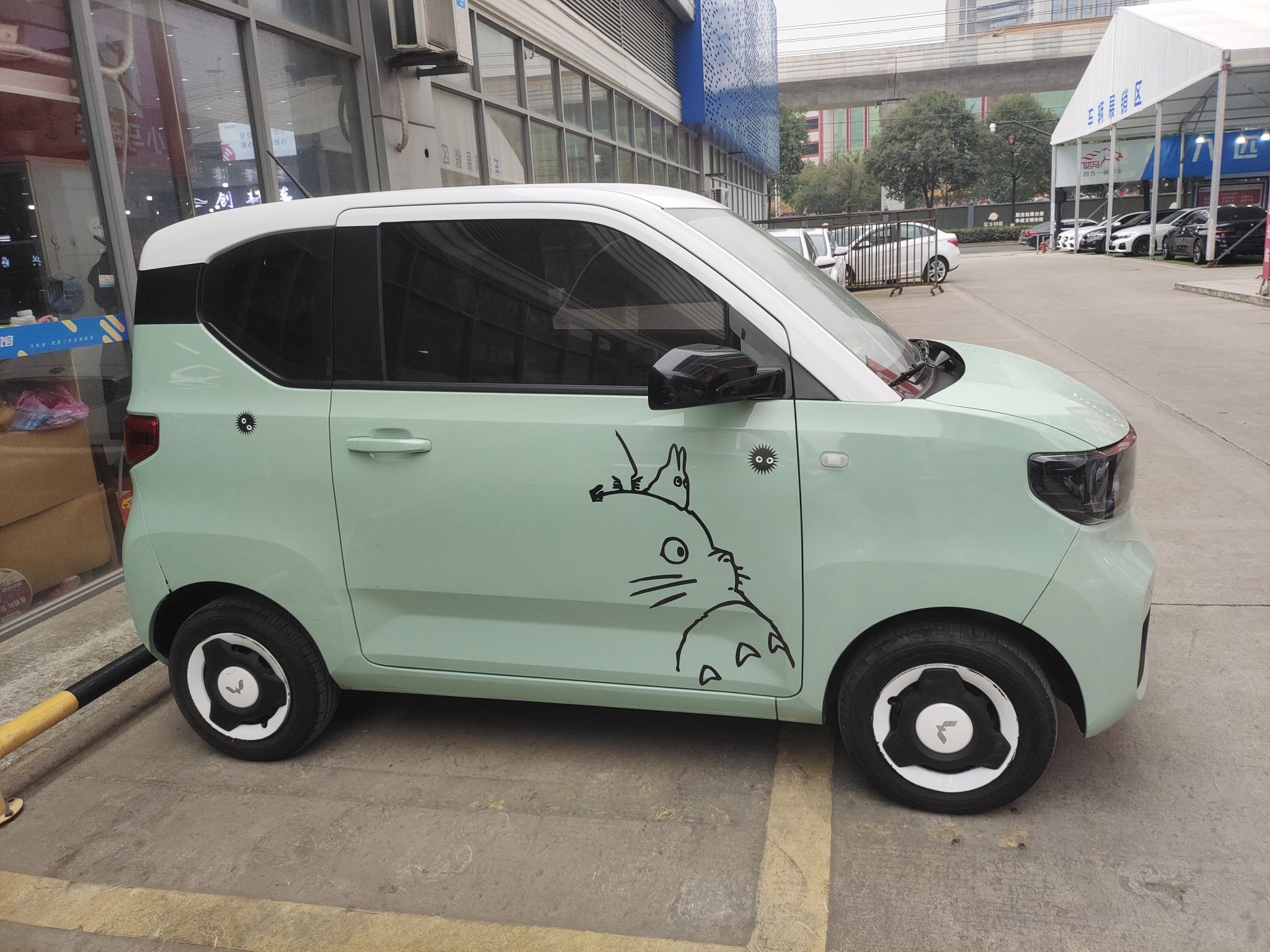 五菱汽车 宏光MINI EV 2021款 马卡龙臻享款 磷酸铁锂