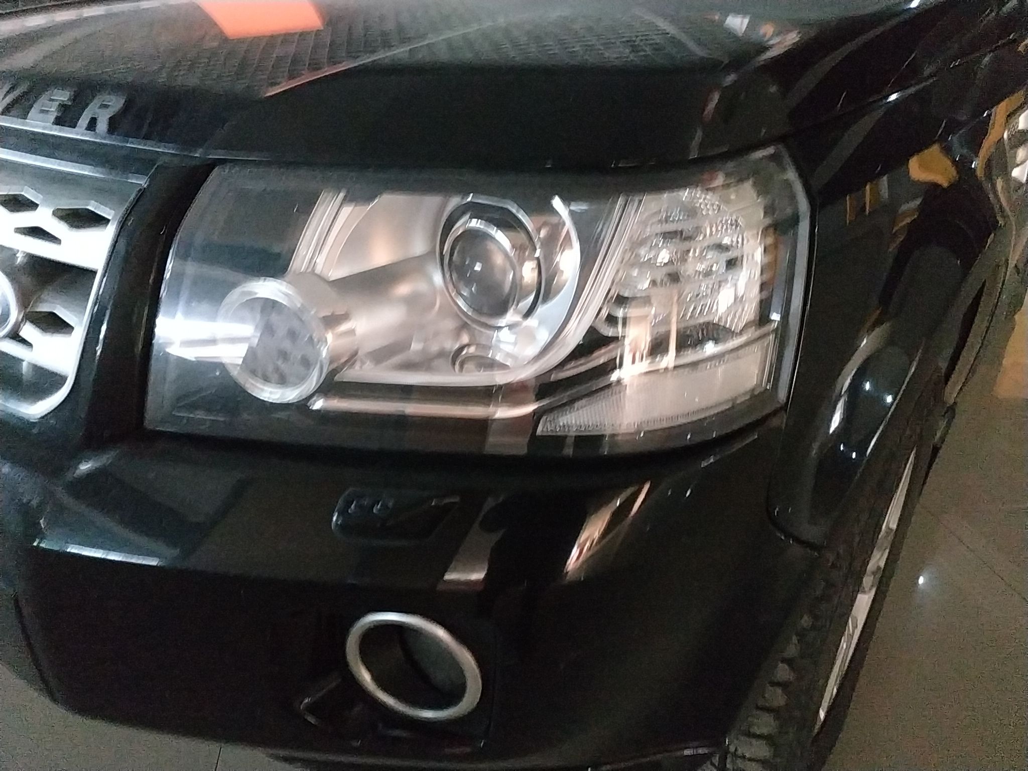 路虎 神行者2 2013款 2.0T Si4 SE汽油版(进口)