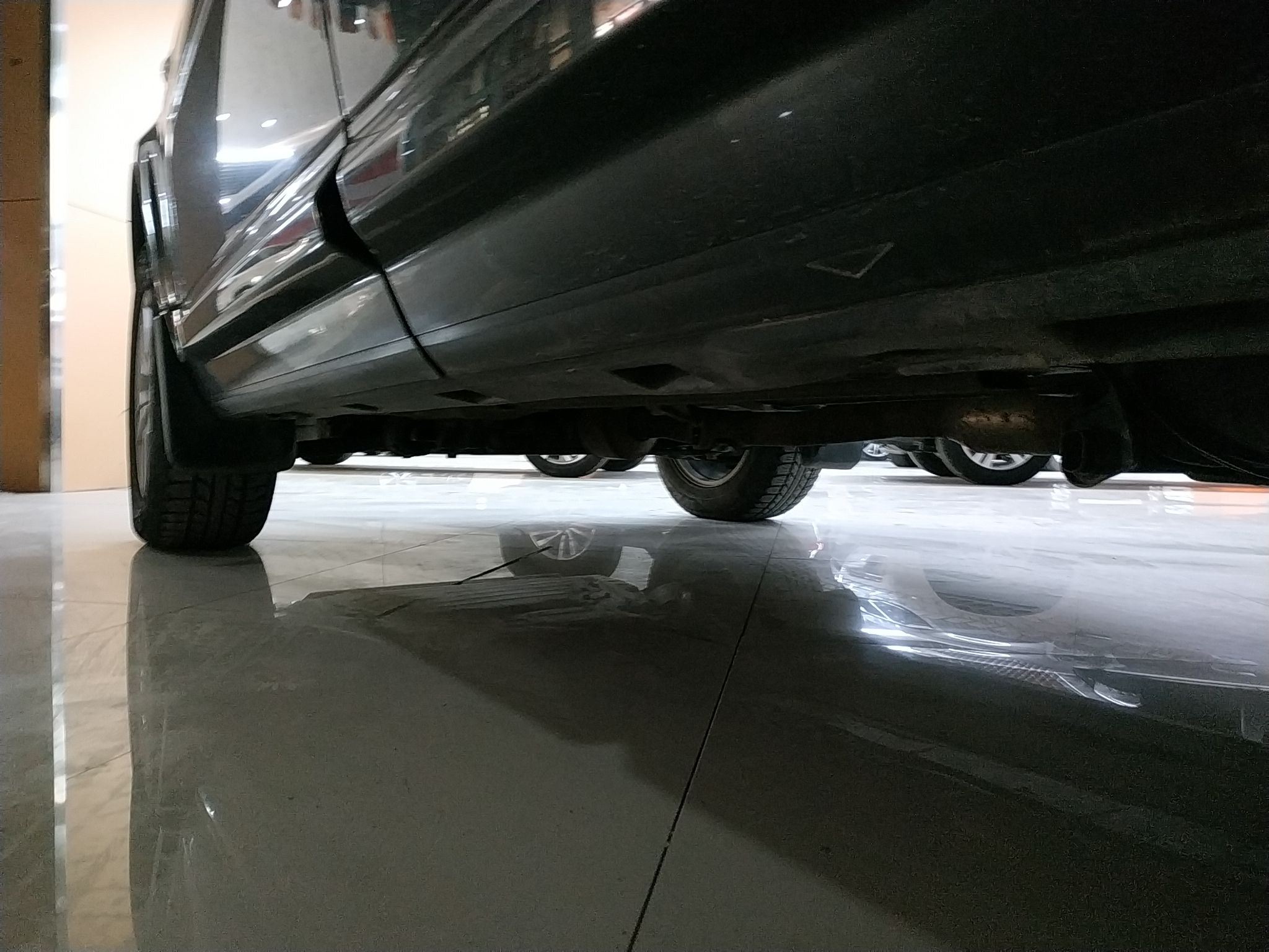 路虎 神行者2 2013款 2.0T Si4 SE汽油版(进口)