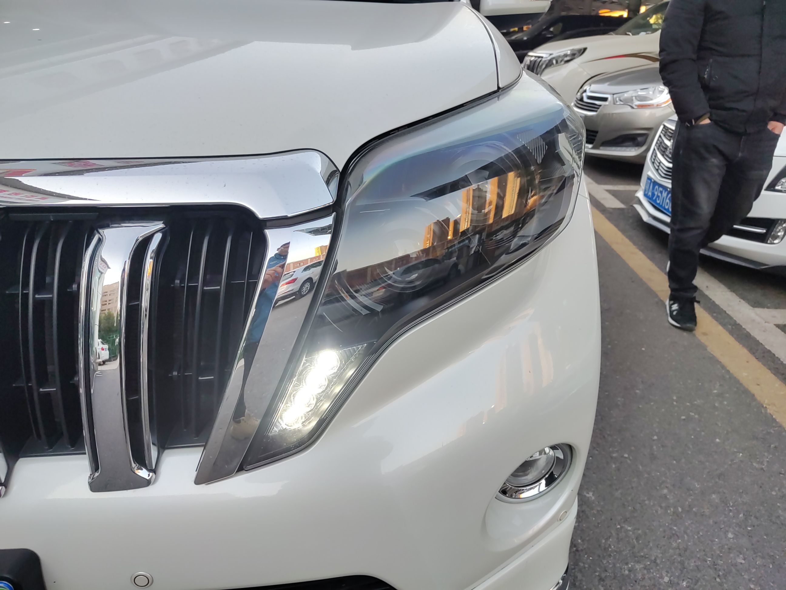 丰田 普拉多 2016款 2.7L 自动标准版