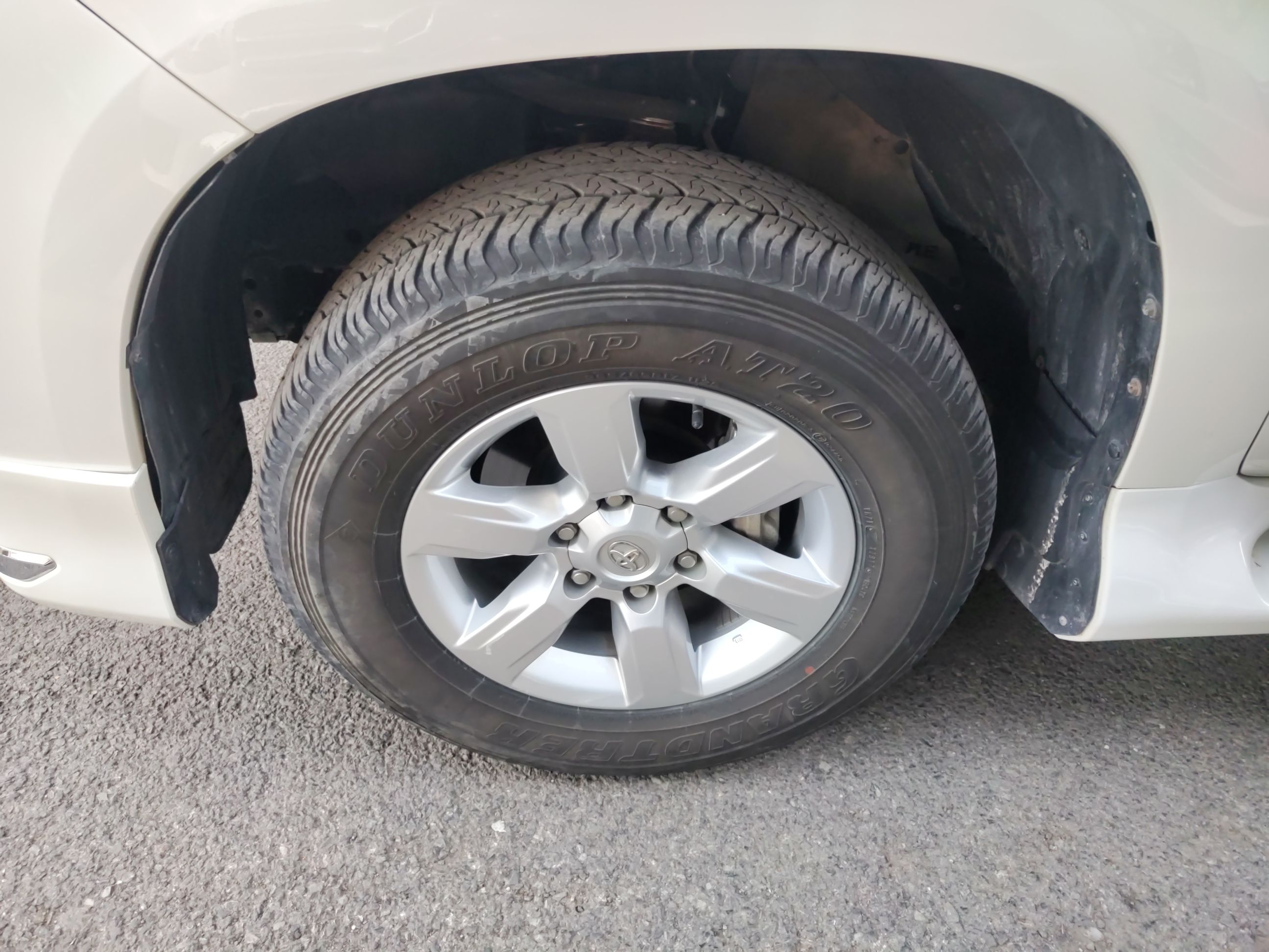 丰田 普拉多 2016款 2.7L 自动标准版