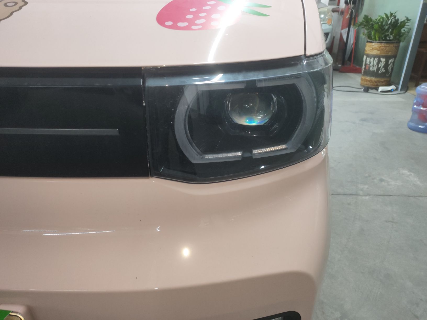 五菱汽车 宏光MINI EV 2022款 马卡龙臻享款 磷酸铁锂