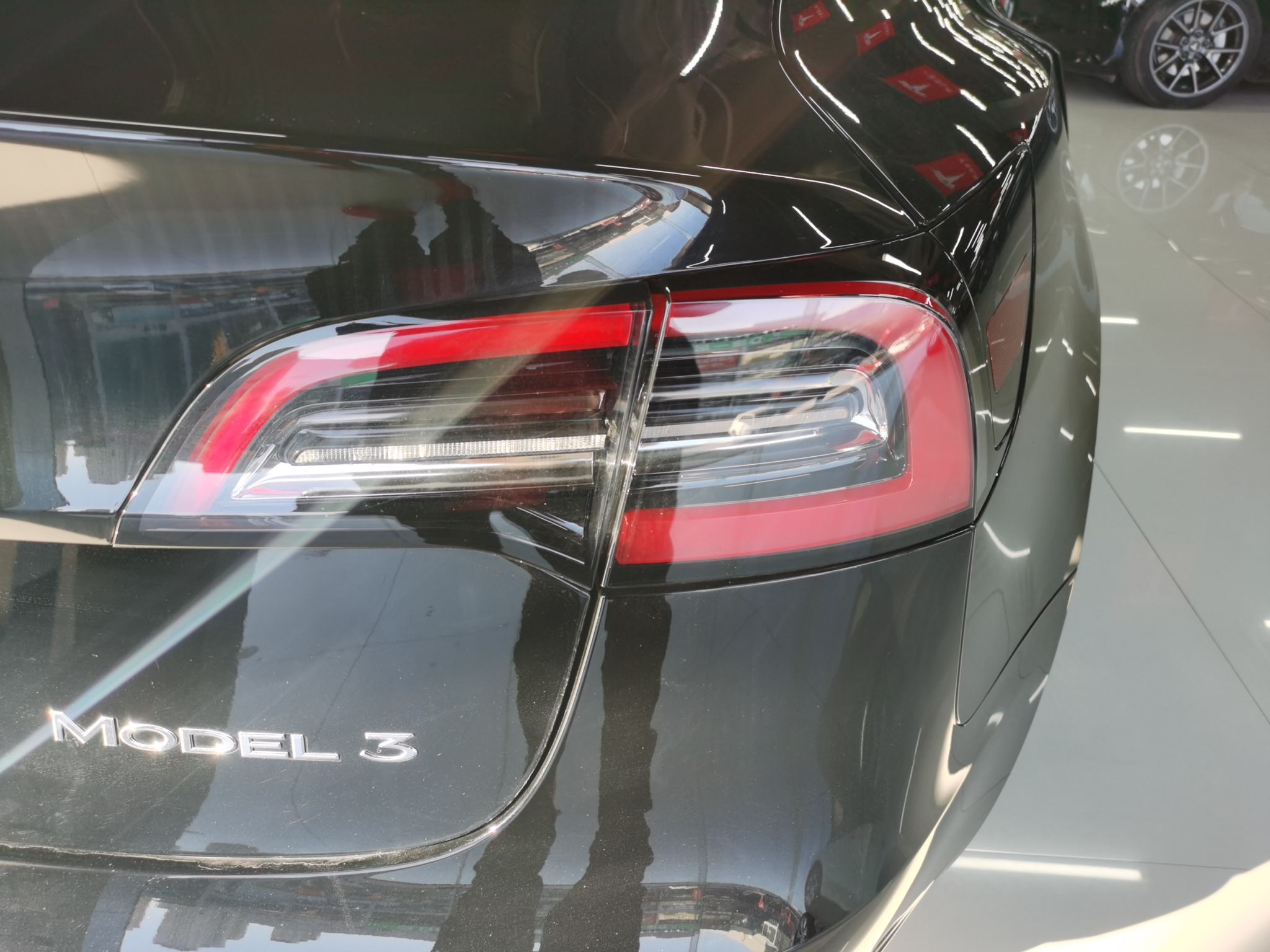 特斯拉 Model 3 2022款 后轮驱动版