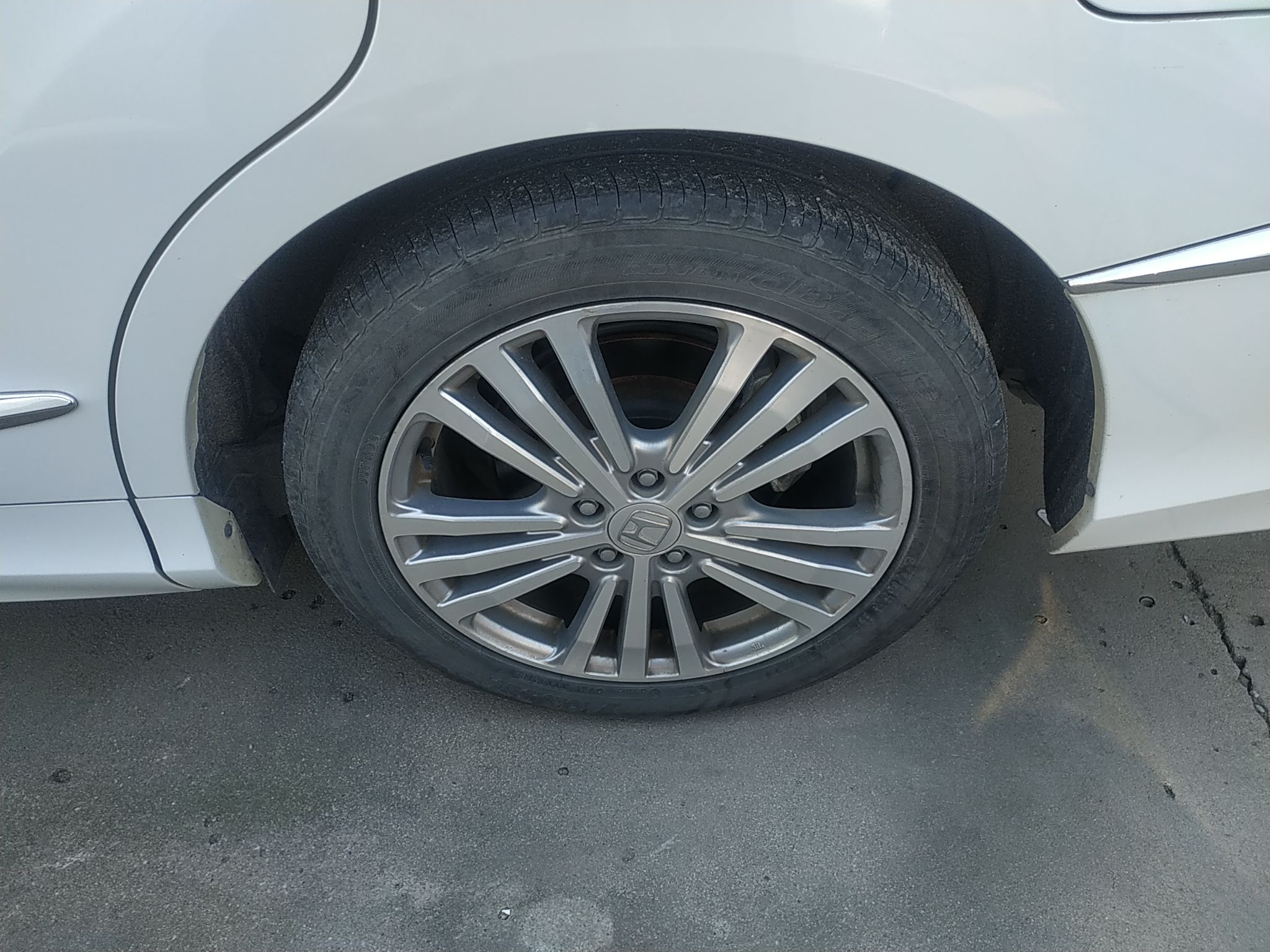 本田 艾力绅 2016款 2.4L 舒适版