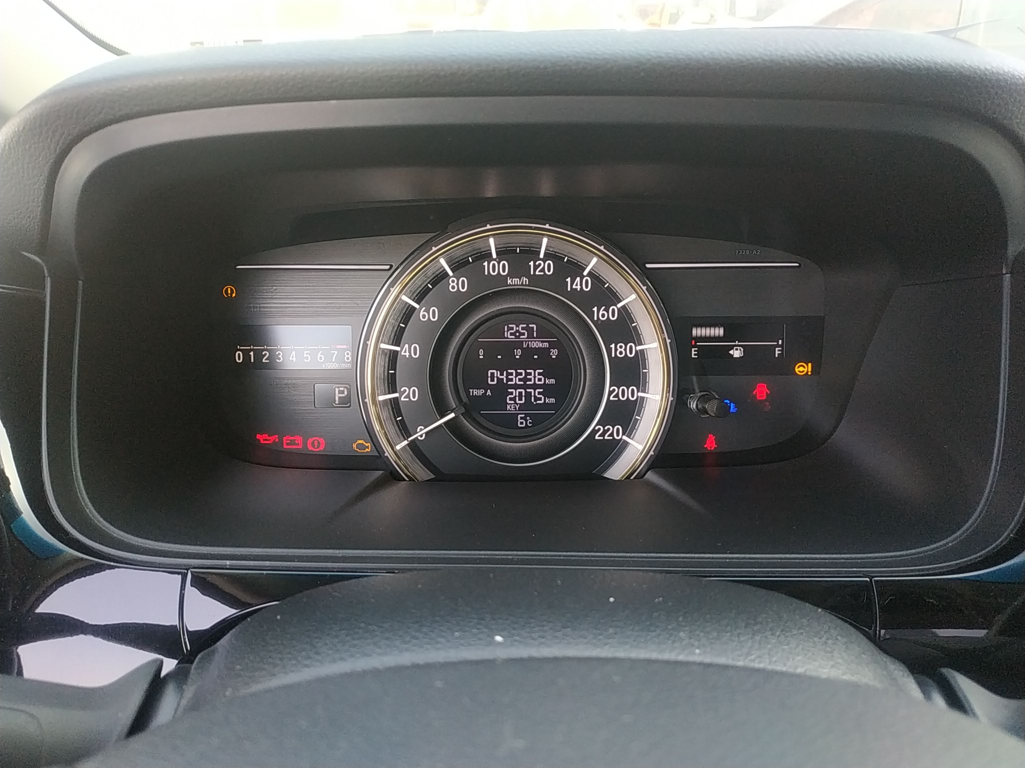 本田 艾力绅 2016款 2.4L 舒适版