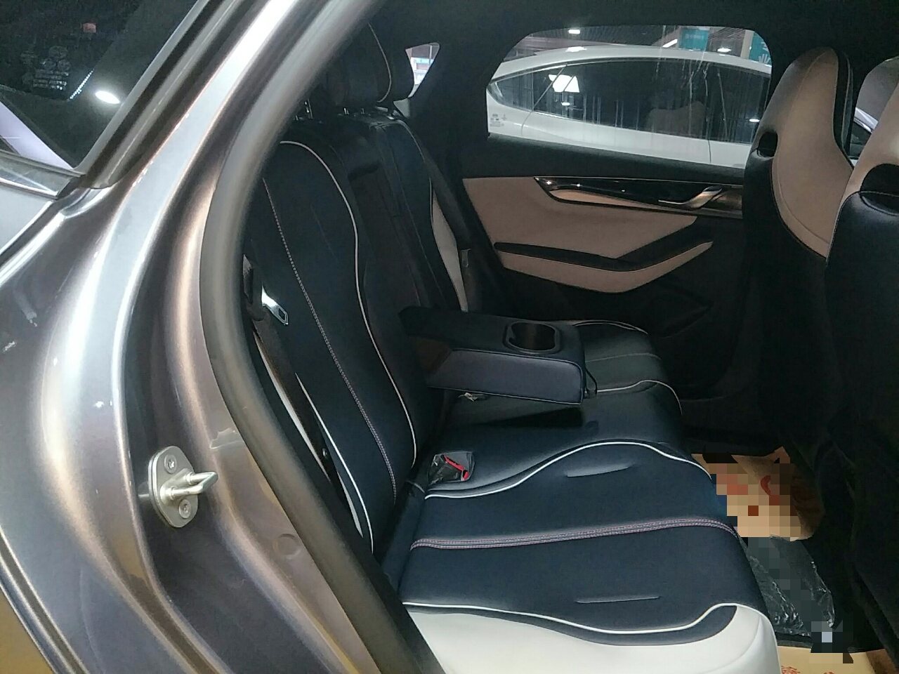 比亚迪 秦PLUS 2021款 EV 500KM 尊贵型