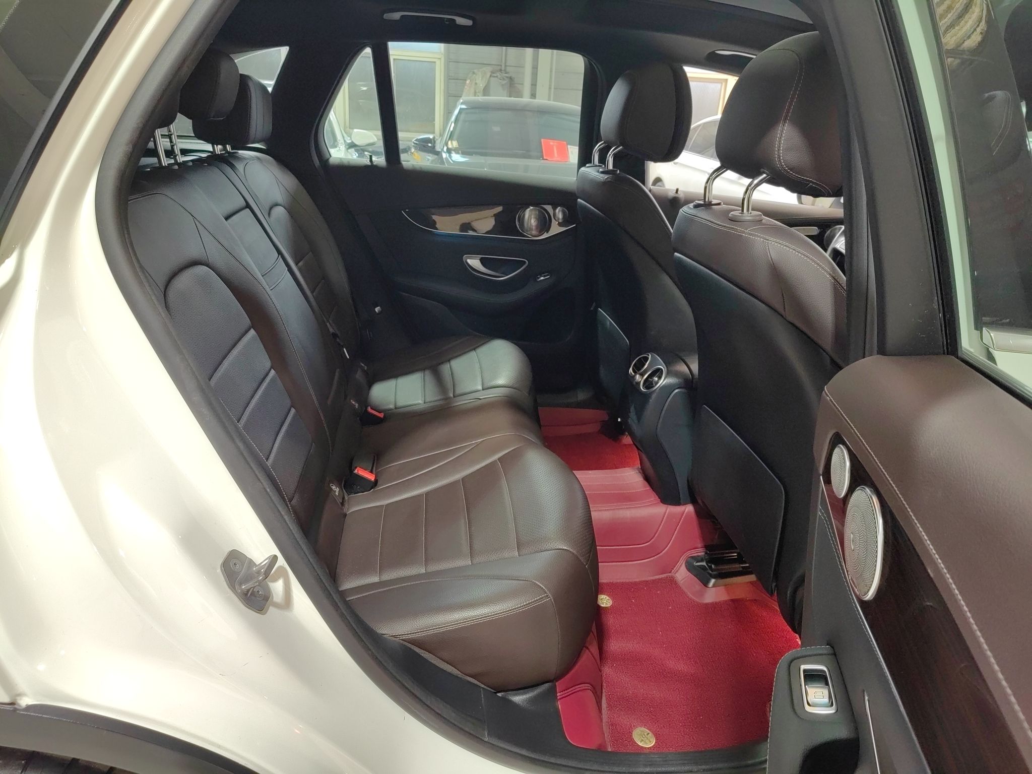 奔驰GLC级 2018款 GLC 260 4MATIC 豪华型