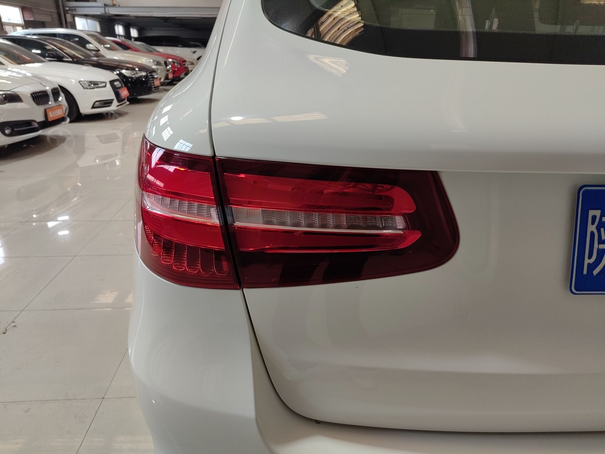 奔驰GLC级 2018款 GLC 260 4MATIC 豪华型