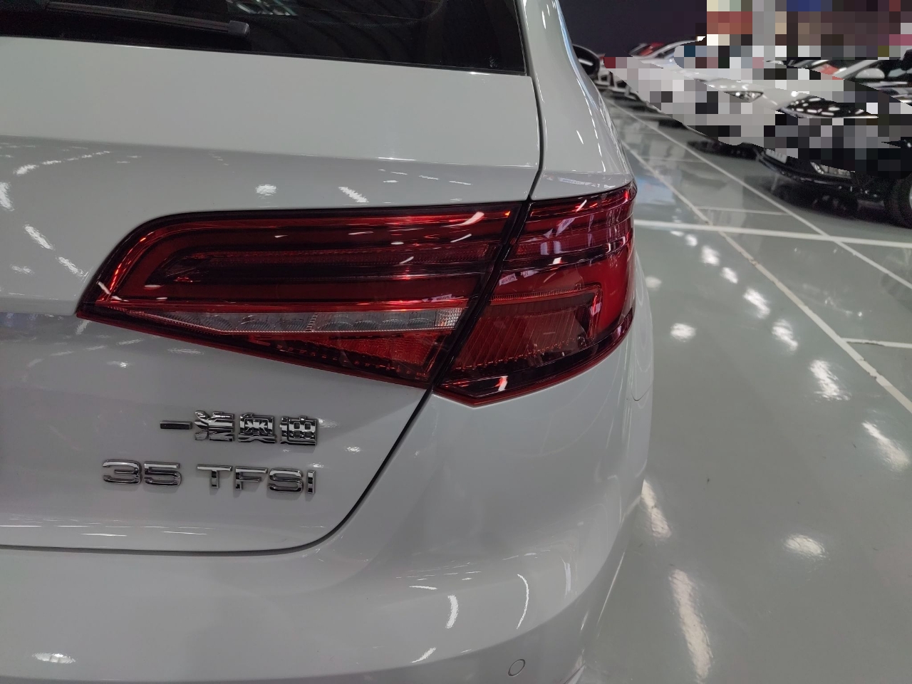 奥迪A3 2018款 30周年年型 Sportback 35 TFSI 进取型