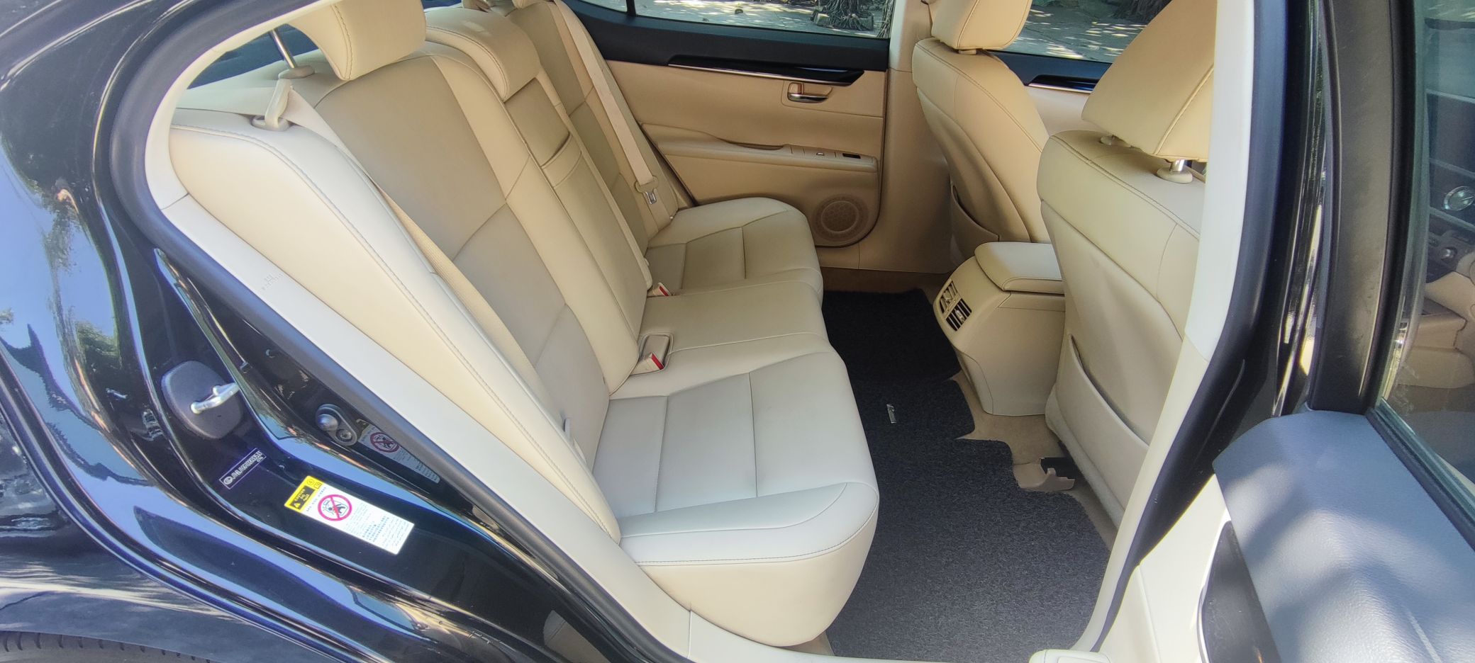 雷克萨斯ES 2013款 250 精英版