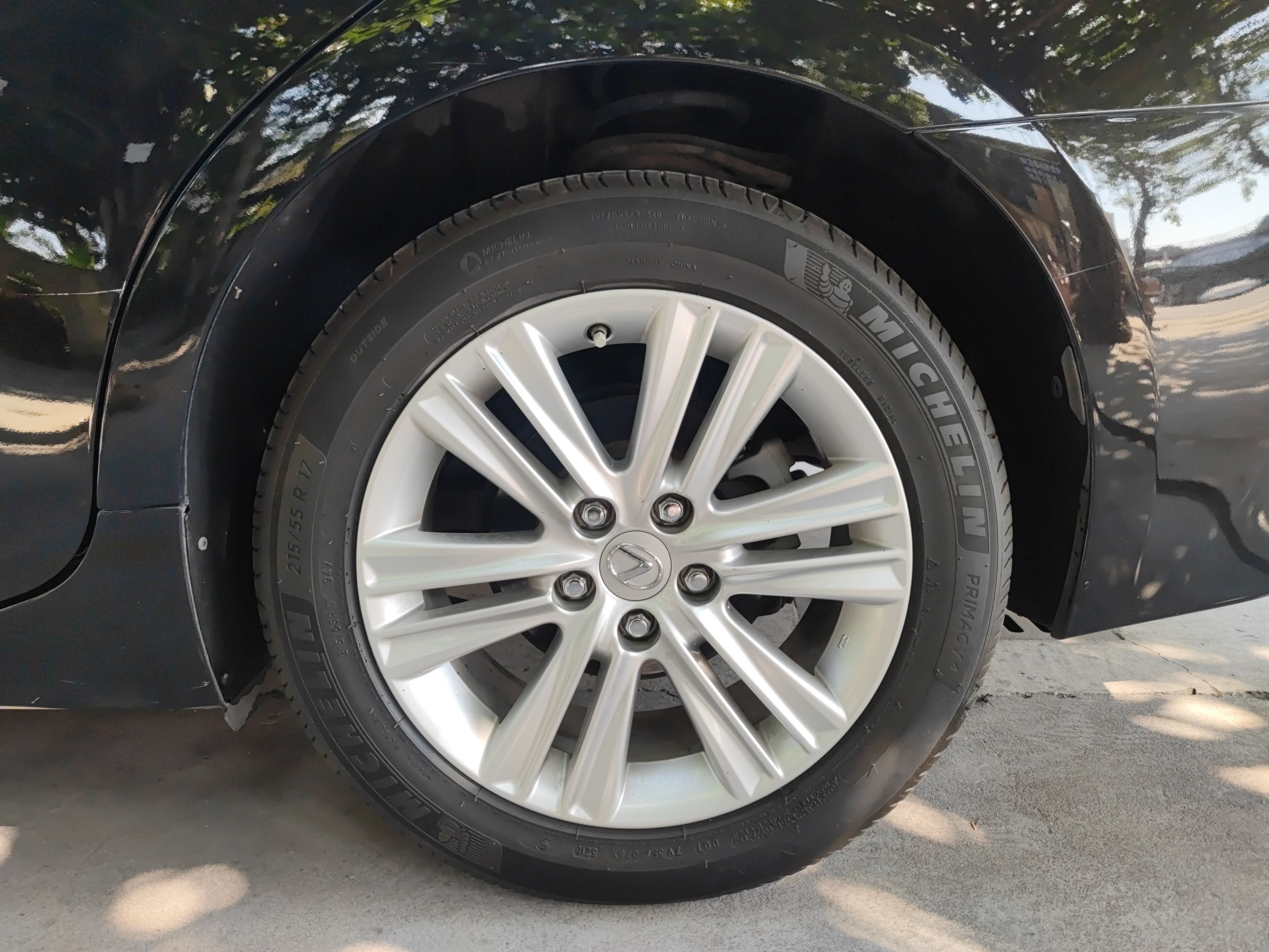 雷克萨斯ES 2013款 250 精英版