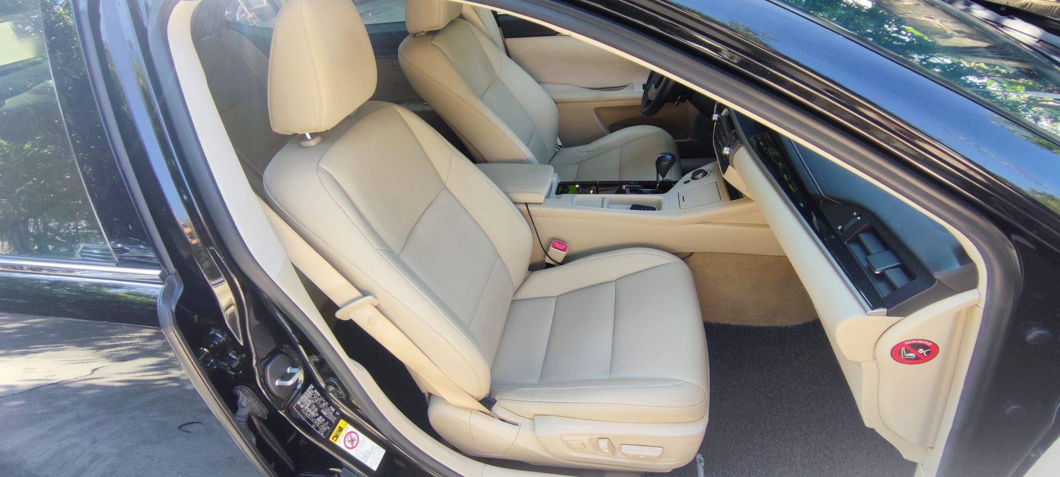 雷克萨斯ES 2013款 250 精英版