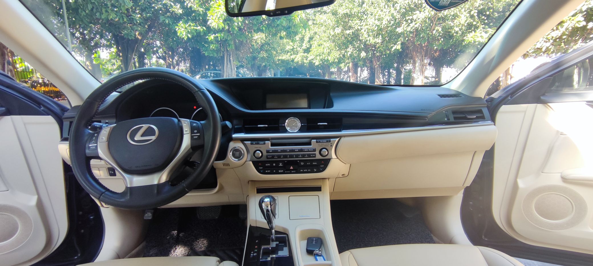 雷克萨斯ES 2013款 250 精英版