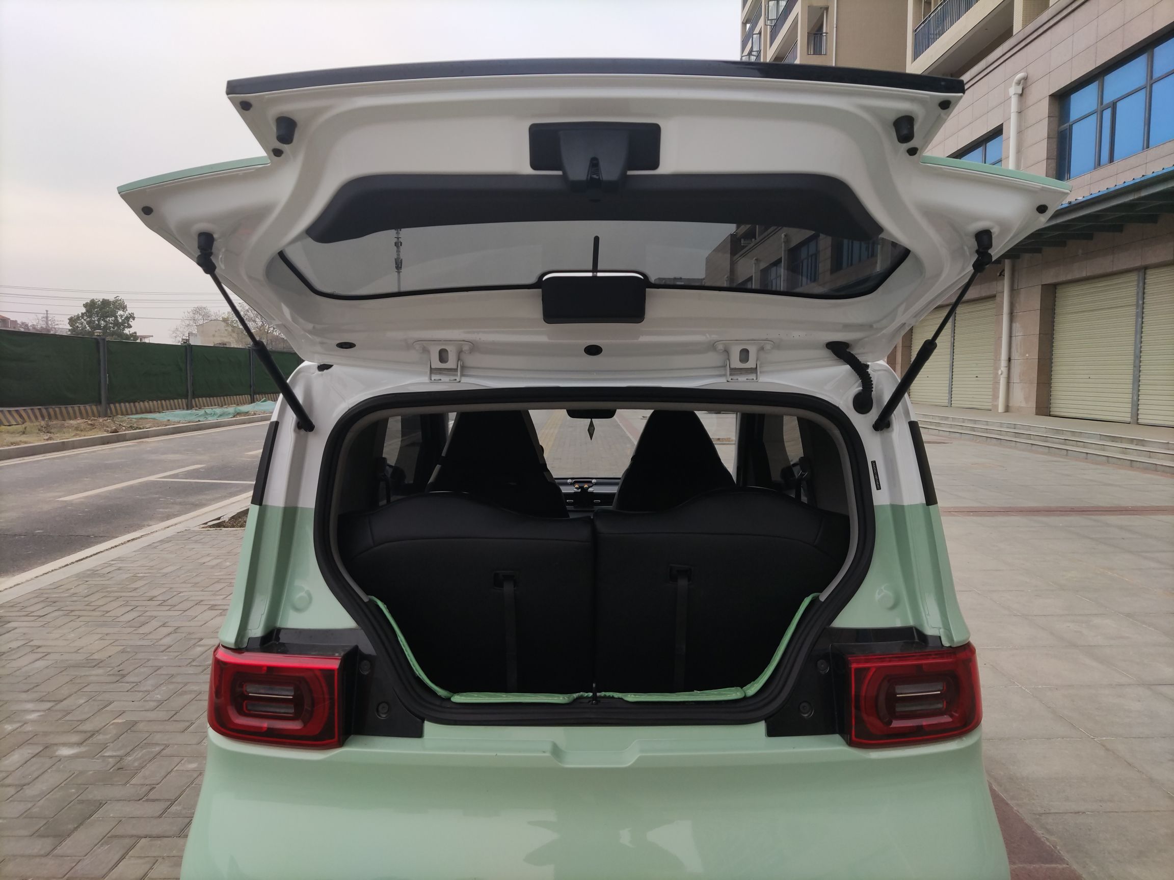 五菱汽车 宏光MINI EV 2021款 马卡龙臻享款 磷酸铁锂