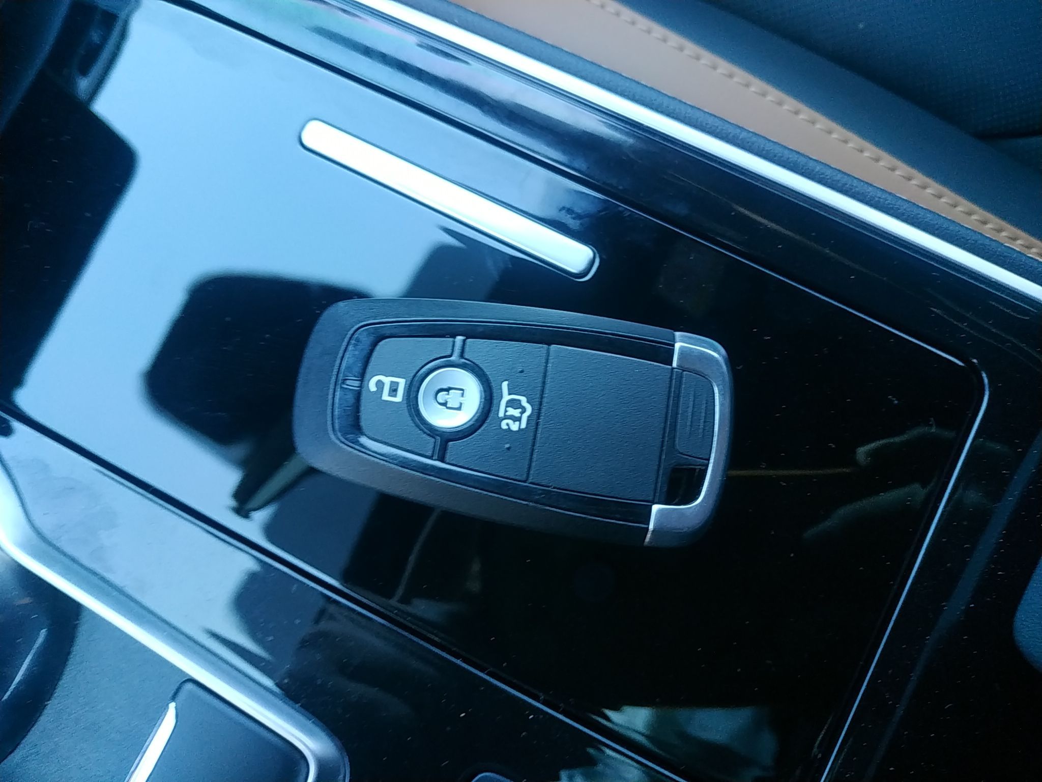 福特 锐界 2021款 PLUS EcoBoost 245 四驱尊锐型 7座