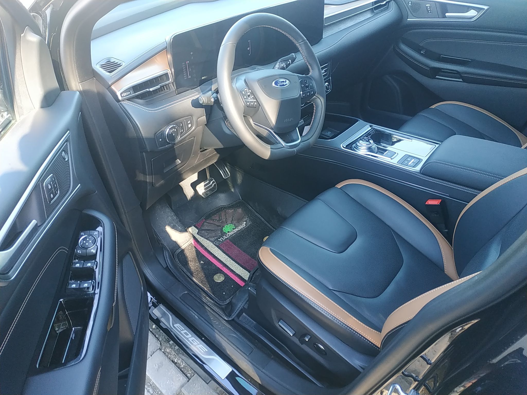 福特 锐界 2021款 PLUS EcoBoost 245 四驱尊锐型 7座