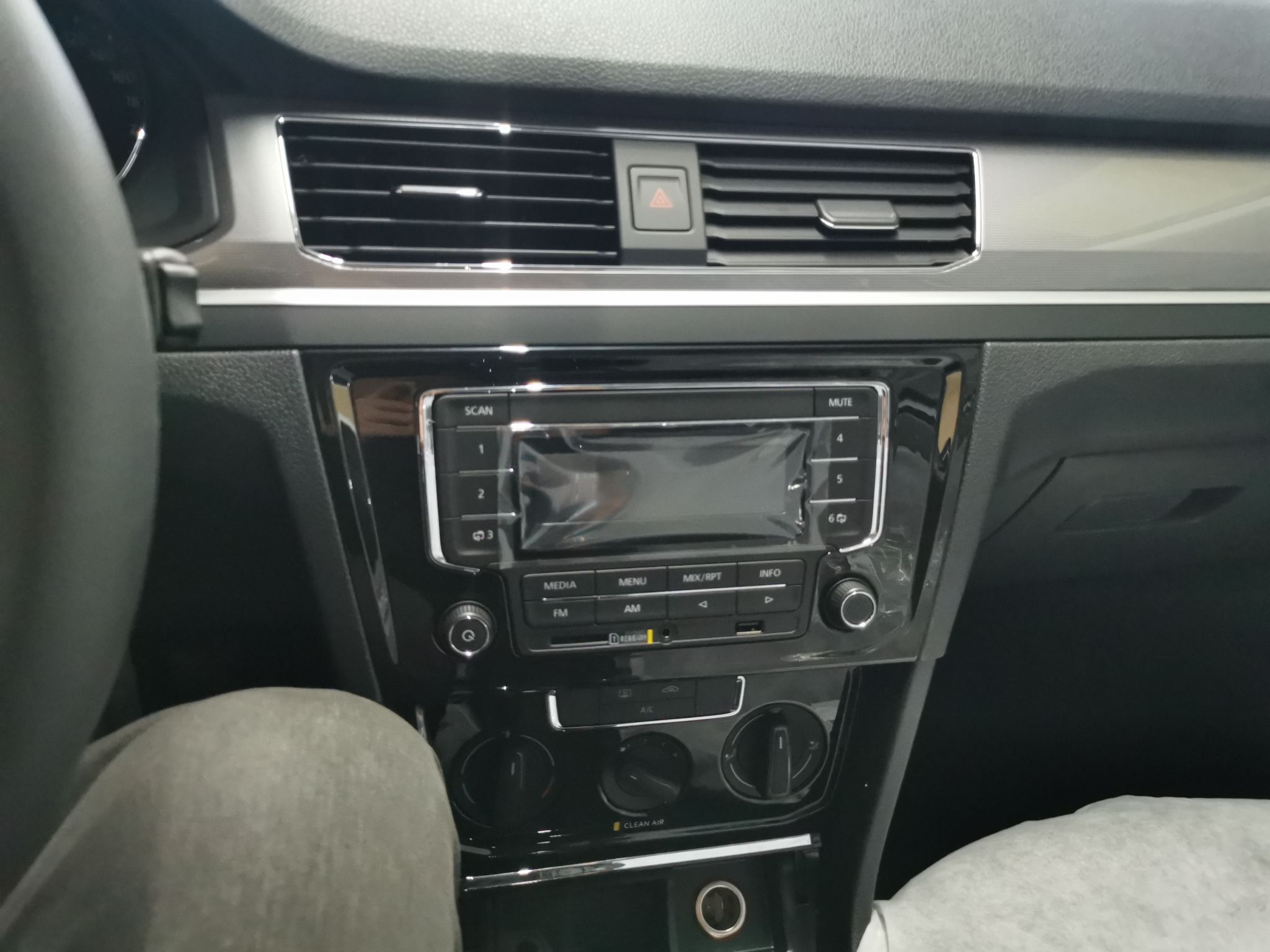 大众 2019款 改款 宝来·传奇 1.5L 手动时尚型 国VI