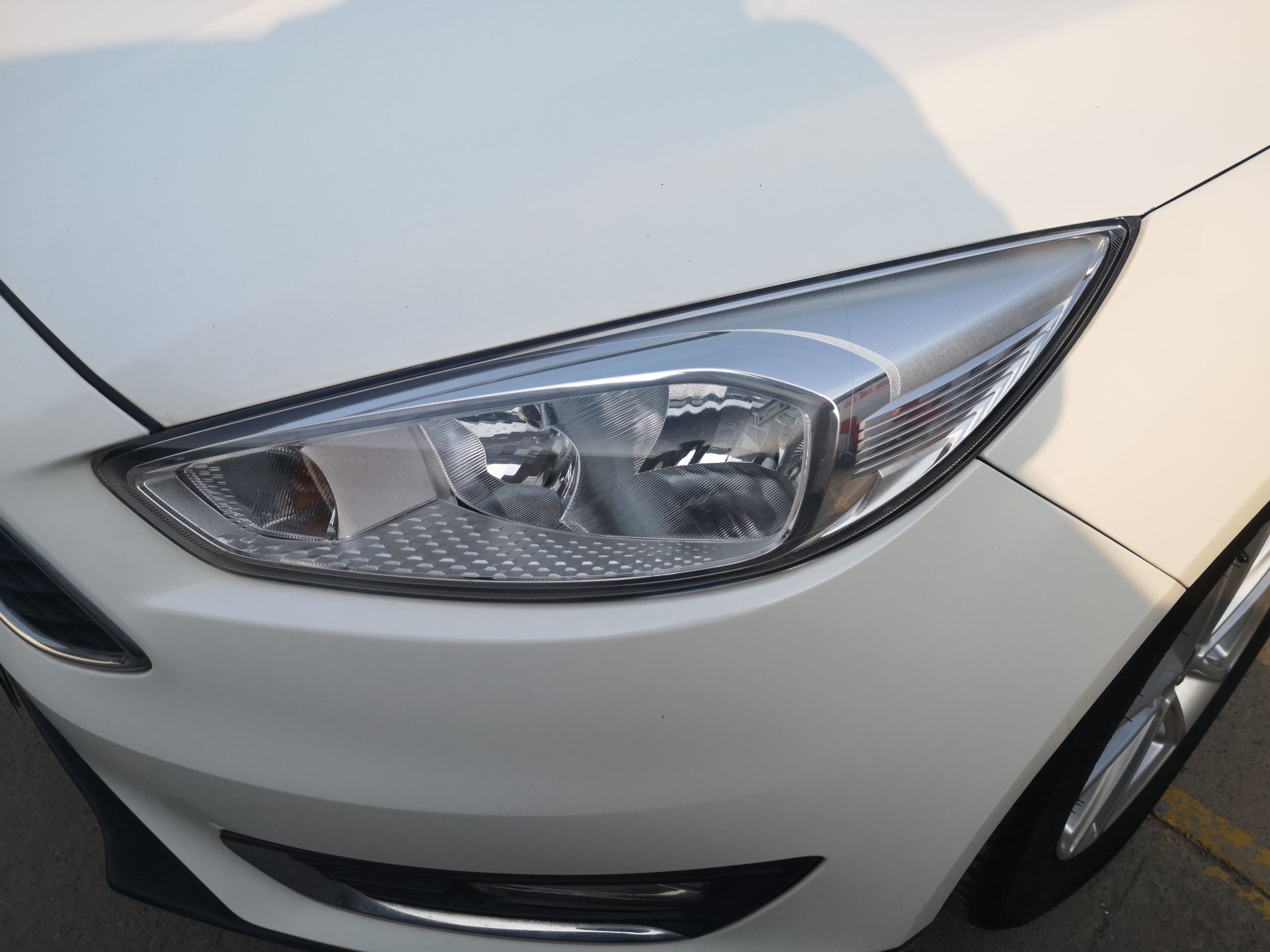 福特 福克斯 2015款 两厢 EcoBoost 125 自动超能风尚型