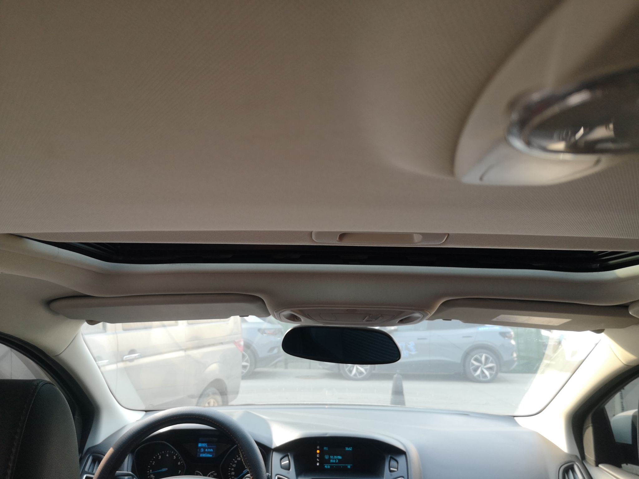 福特 福克斯 2015款 两厢 EcoBoost 125 自动超能风尚型