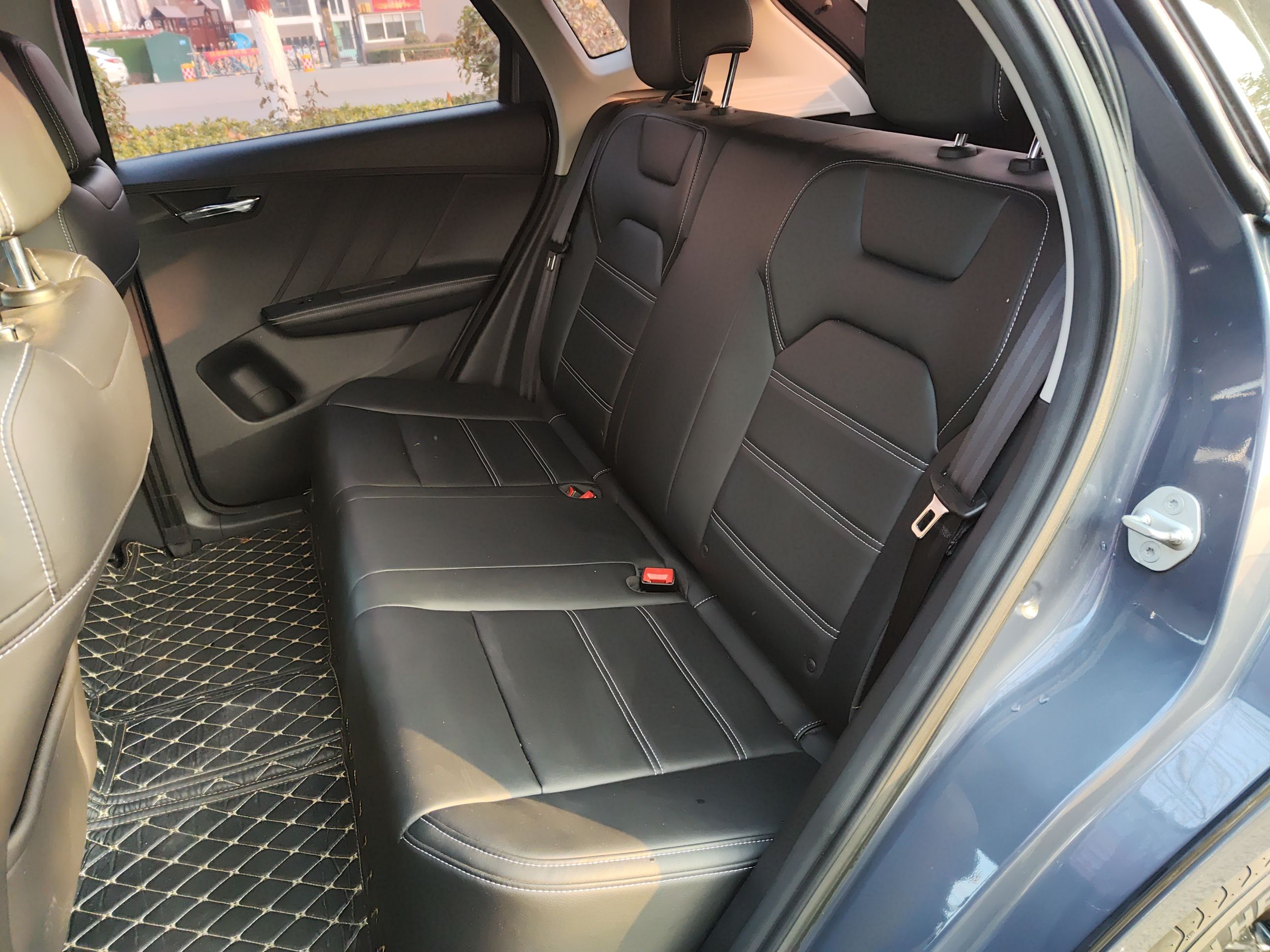 比亚迪e2 2019款 高续航版 耀·豪华型