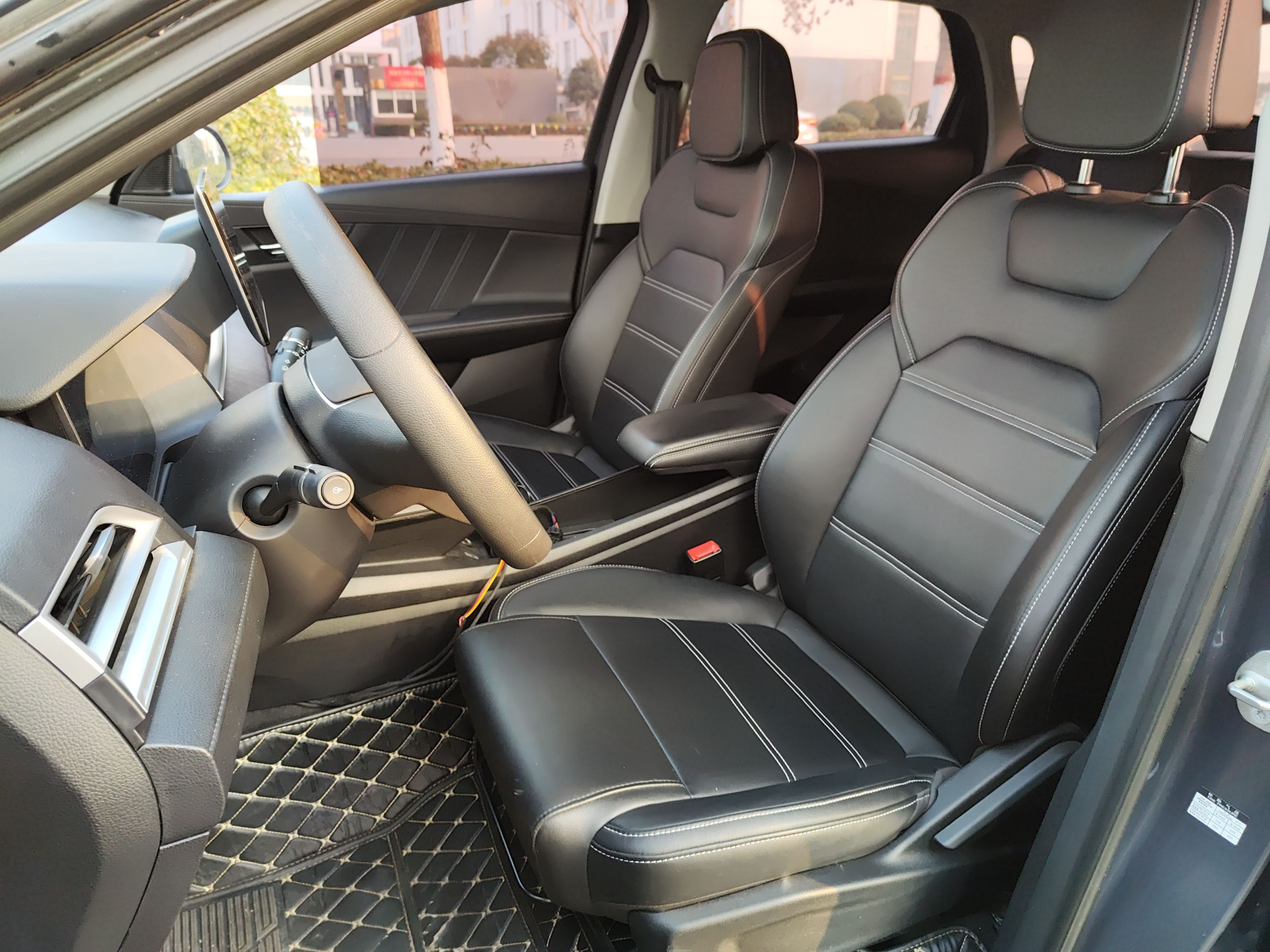 比亚迪e2 2019款 高续航版 耀·豪华型