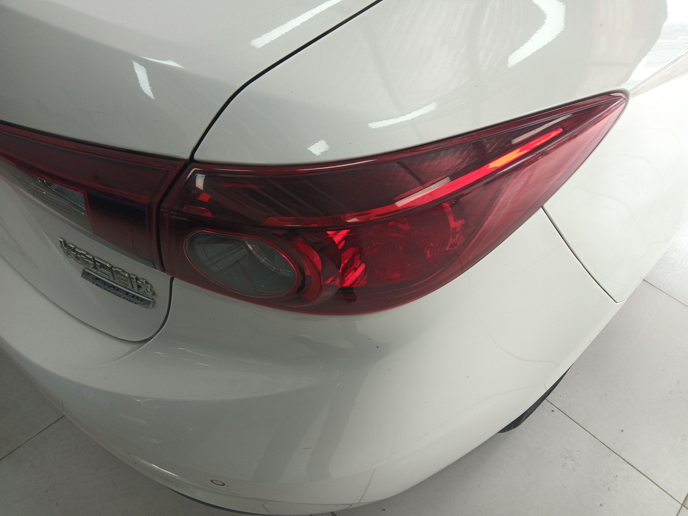 马自达 昂克赛拉 2014款 三厢 1.5L 自动豪华型