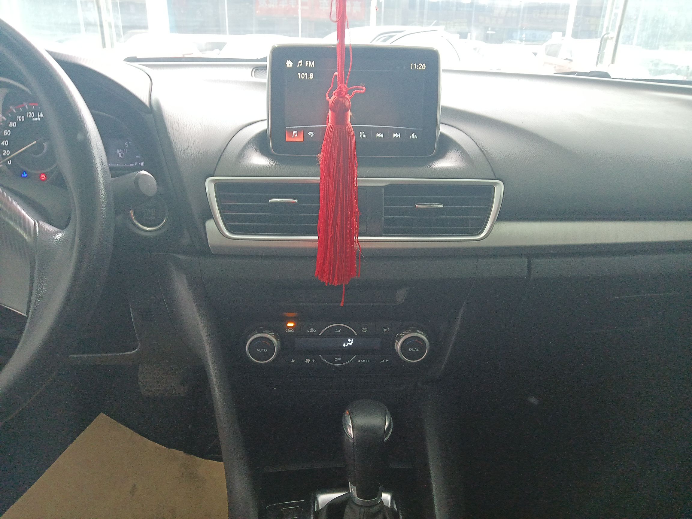 马自达 昂克赛拉 2014款 三厢 1.5L 自动豪华型