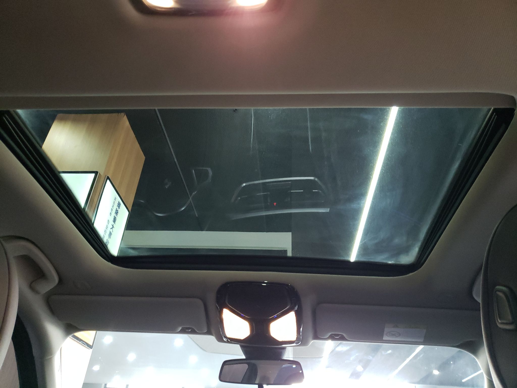 宝马3系 2021款 325i M运动套装