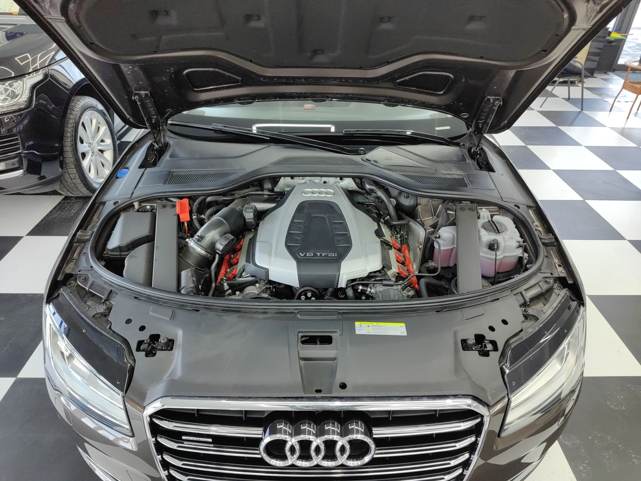 奥迪A8L 2017款 A8L 45 TFSI quattro舒适型(进口)