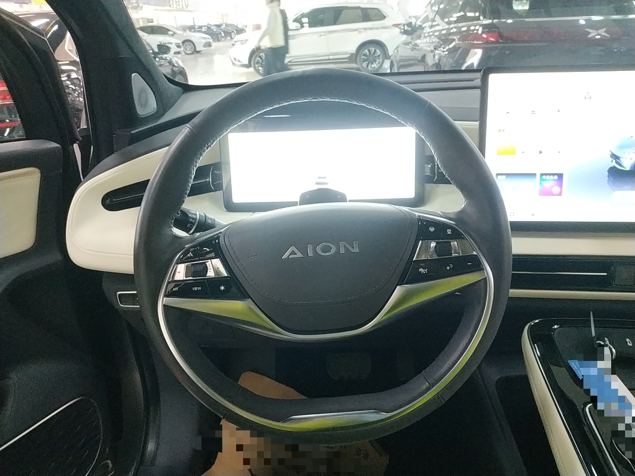 广汽埃安 Aion LX(埃安LX) 2022款 PLUS 80D 旗舰版