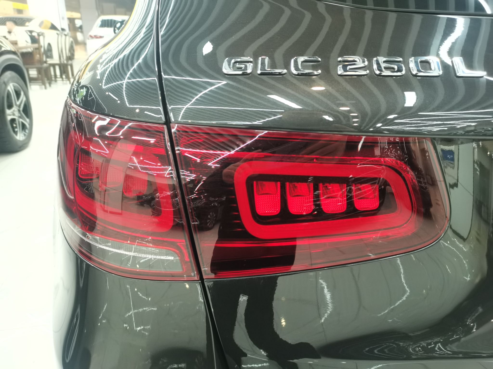 奔驰GLC级 2021款 GLC 260 L 4MATIC 豪华型