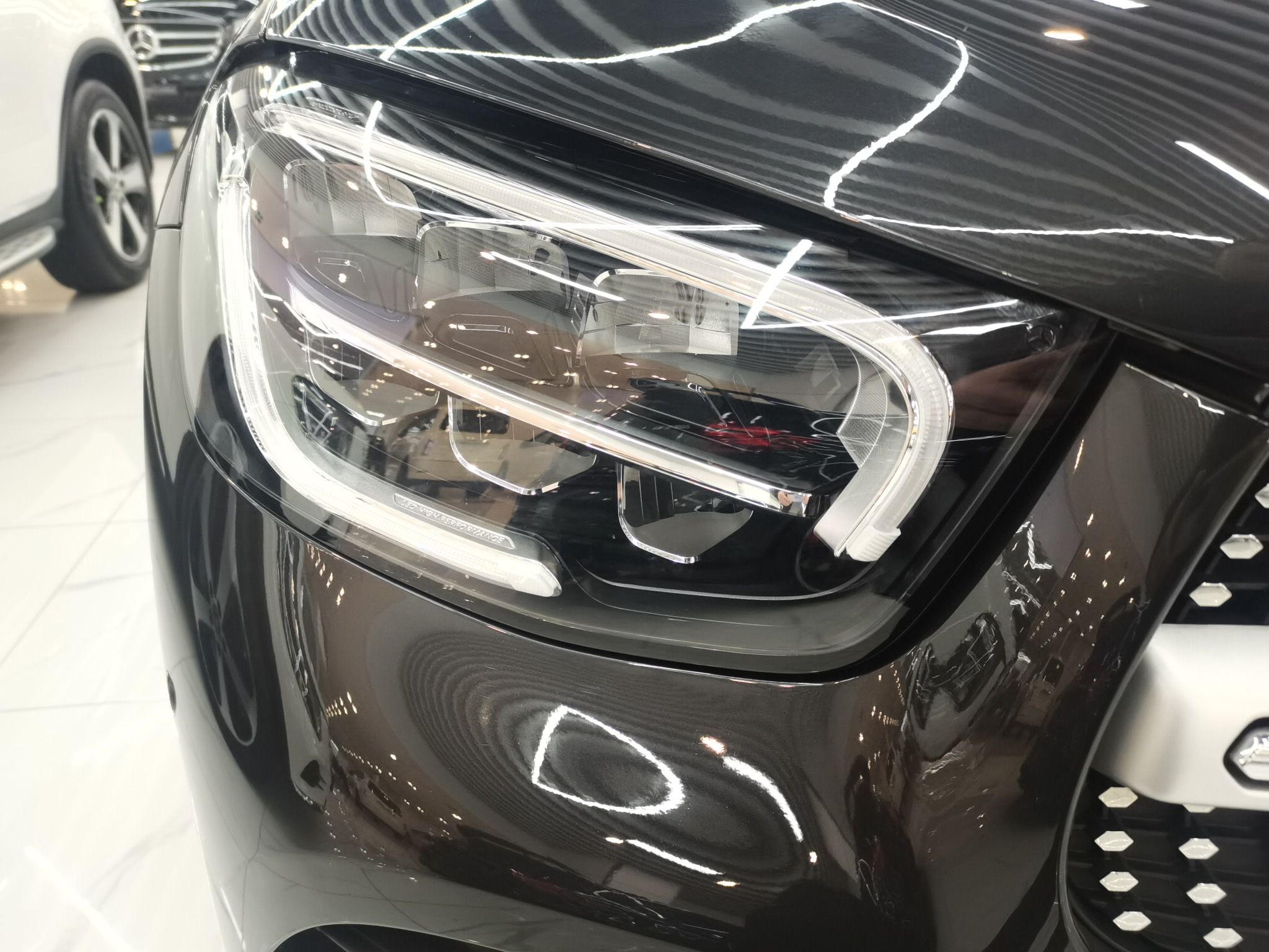 奔驰GLC级 2021款 GLC 260 L 4MATIC 豪华型