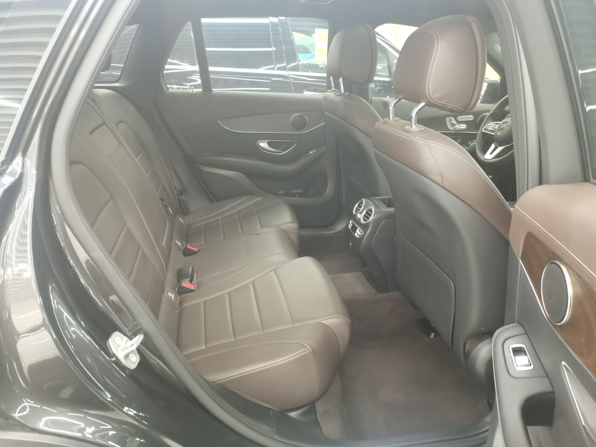 奔驰GLC级 2021款 GLC 260 L 4MATIC 豪华型