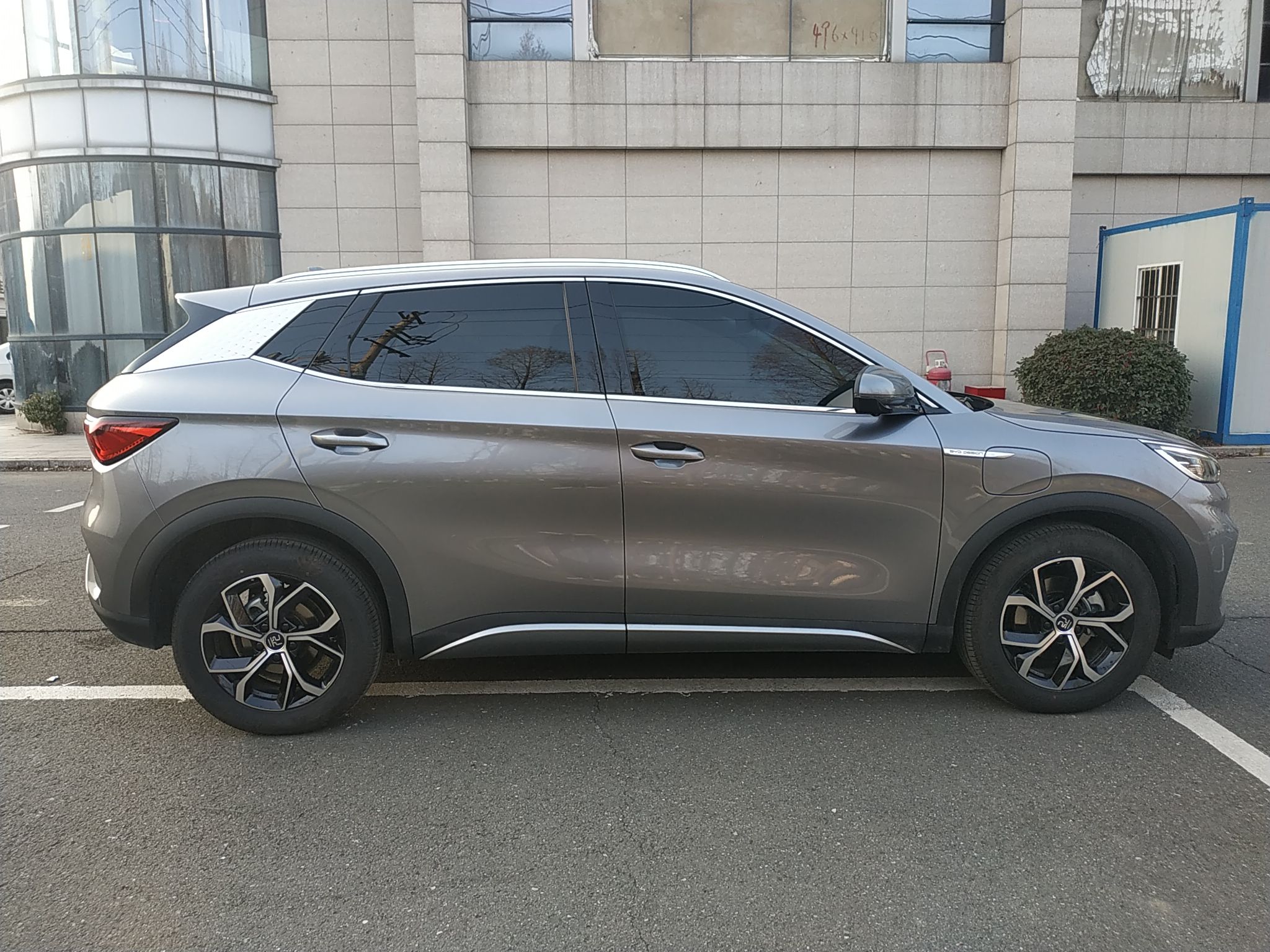 比亚迪 元PLUS 2022款 430KM 尊贵型