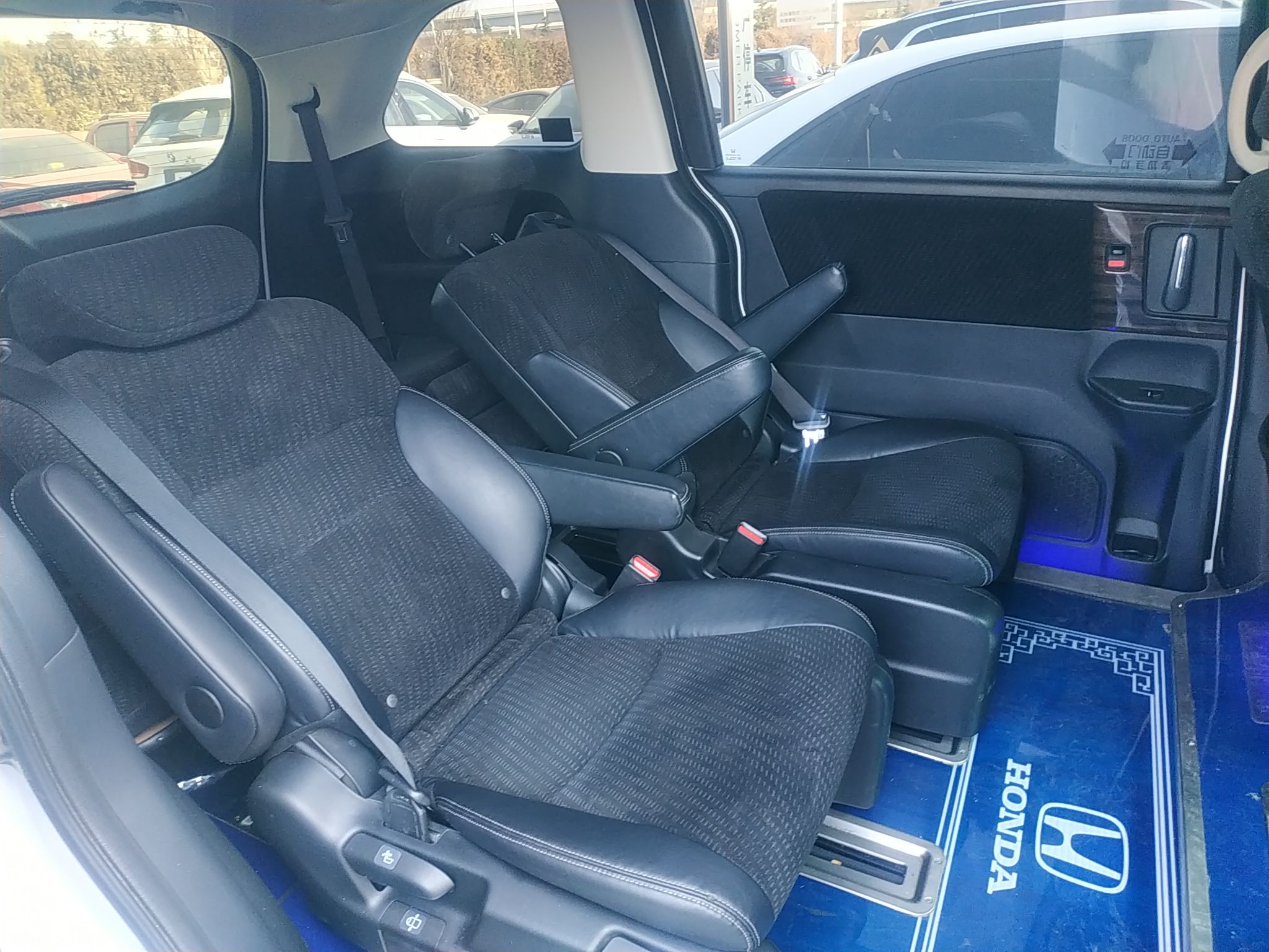 本田 艾力绅 2016款 2.4L 经典版