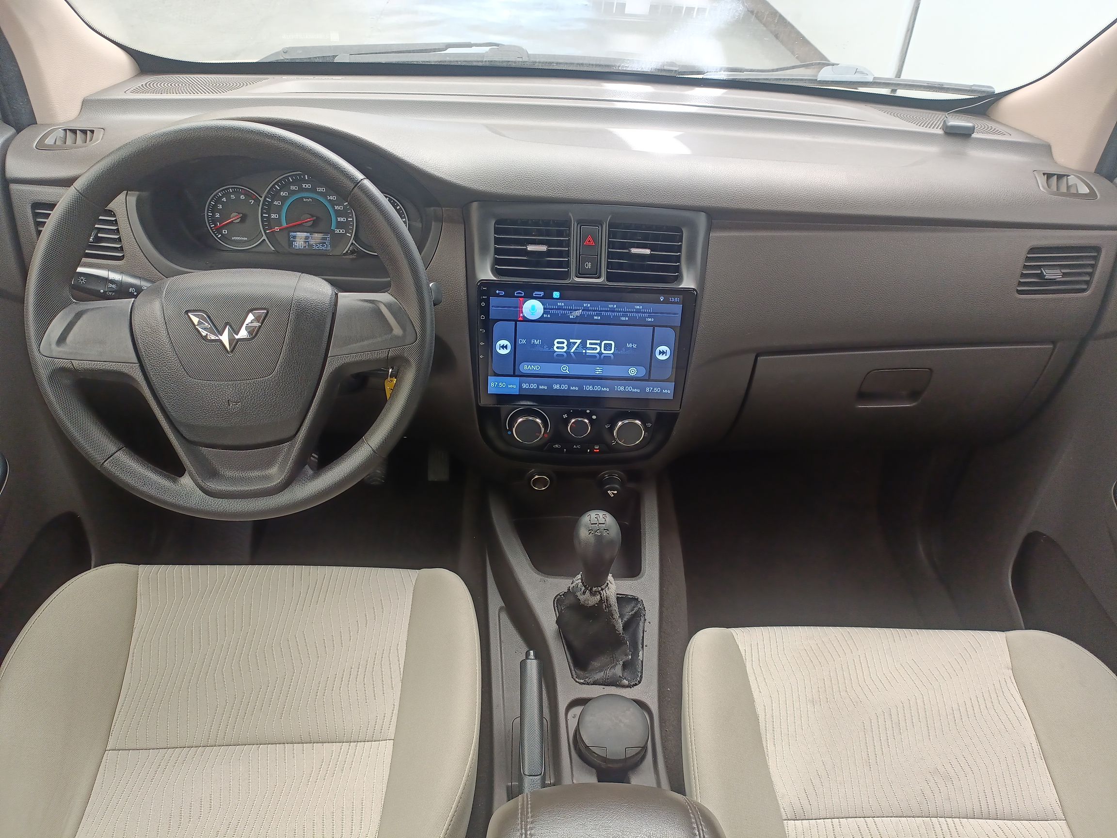 五菱汽车 五菱荣光V 2018款 1.5L标准型