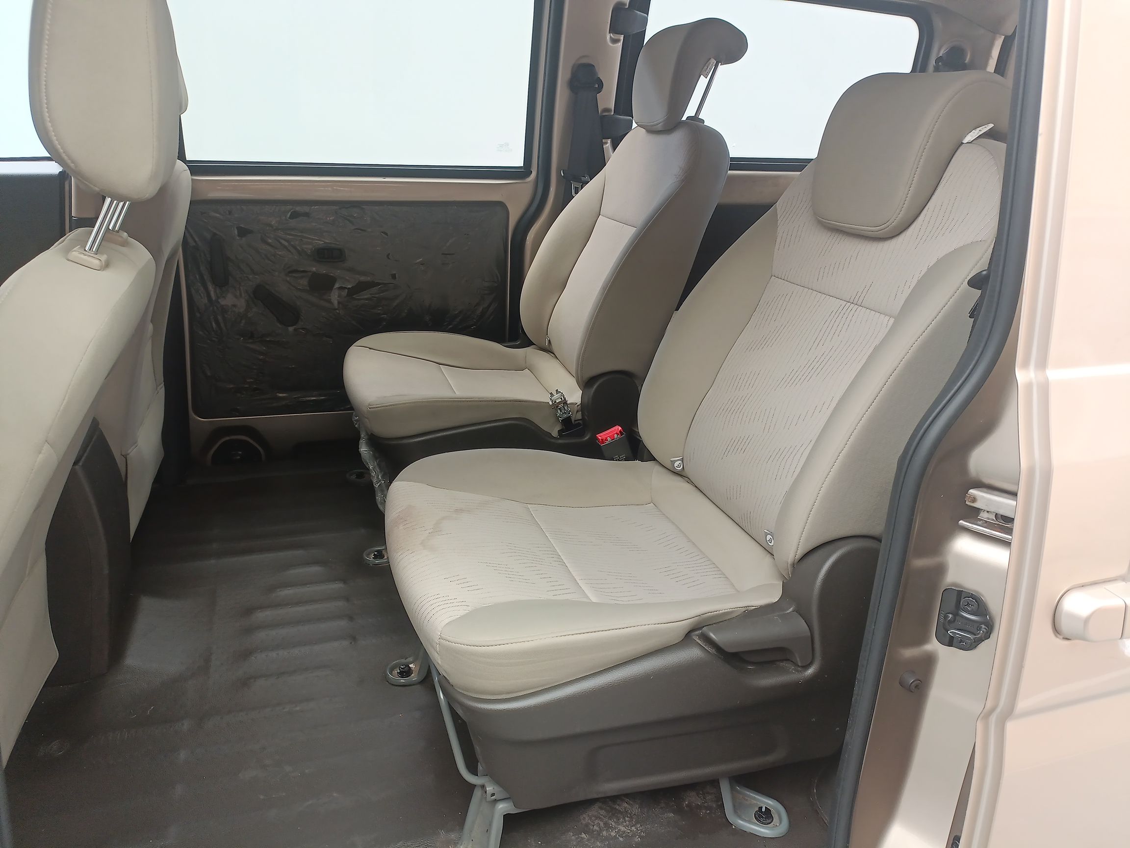 五菱汽车 五菱荣光V 2018款 1.5L标准型